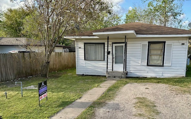 421 De Haven Street Property Photo