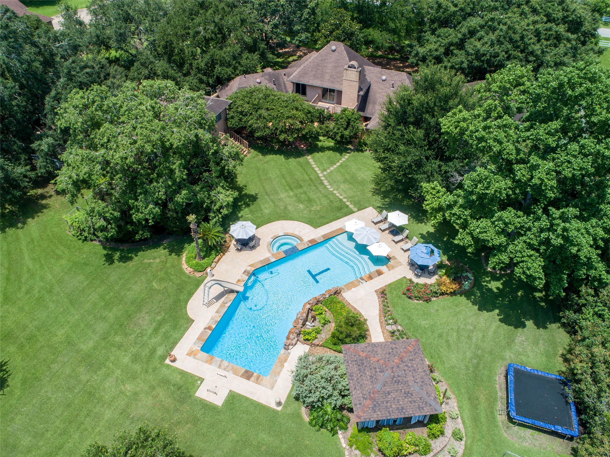 1018 Plantation Meadows Drive Property Photo 11