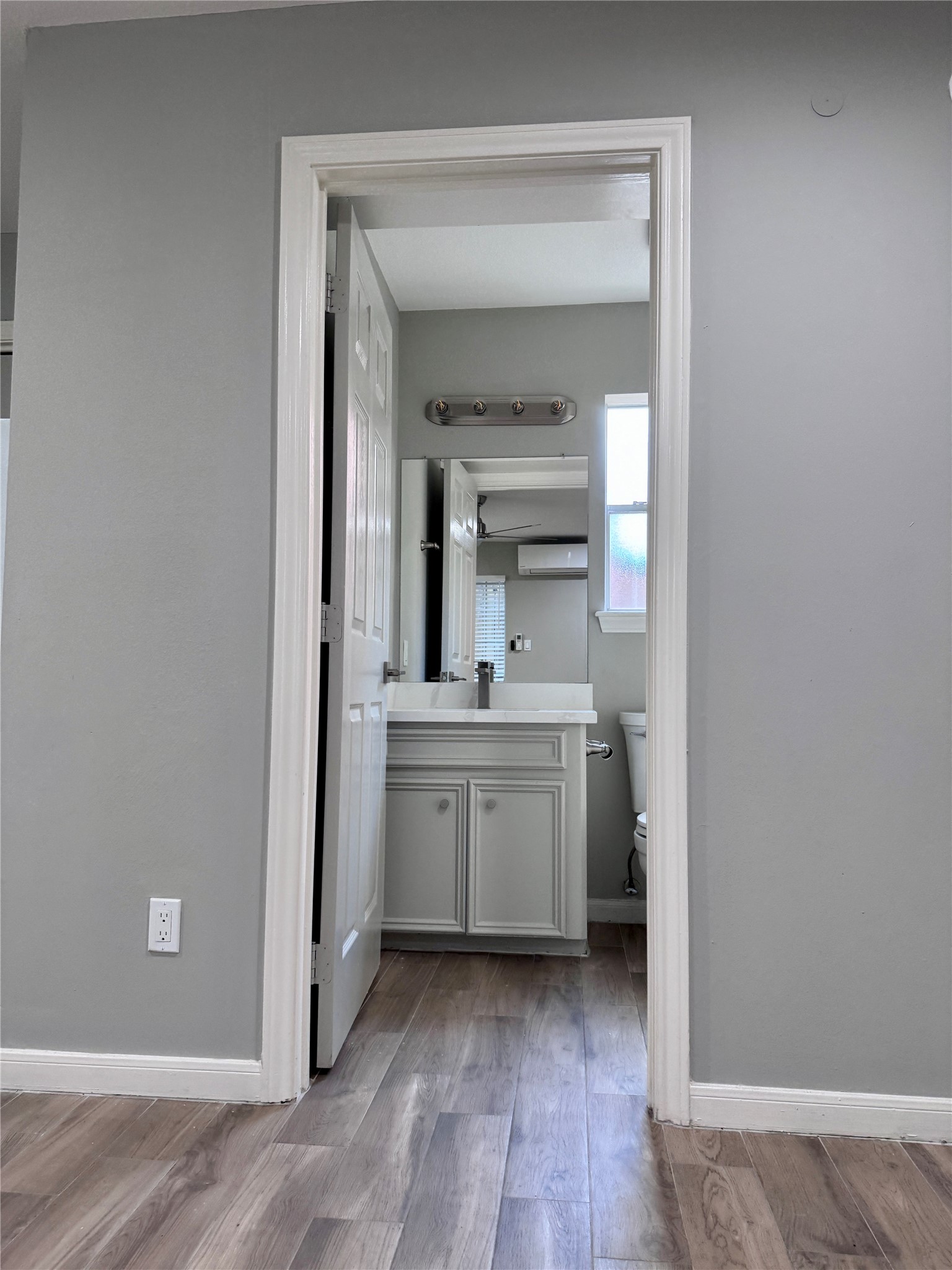 1514 Park Street B Property Photo 6