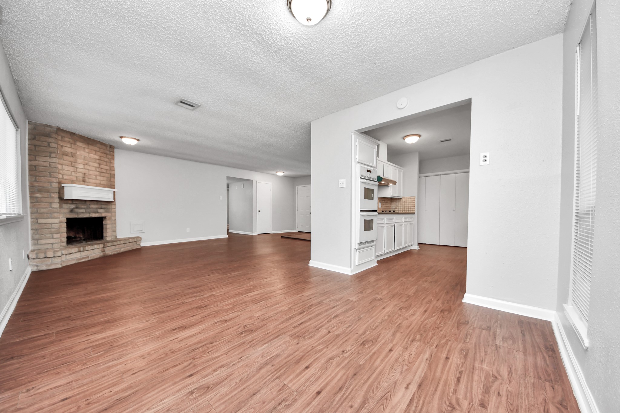 16714 Britford Property Photo 8