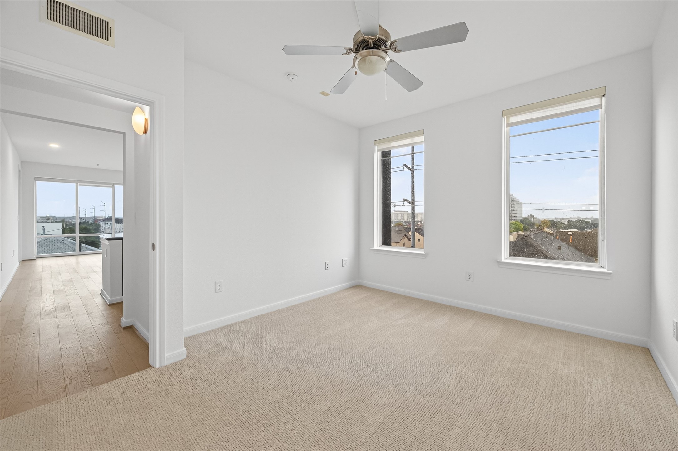 505 Jackson Hill Street 404 Property Photo 23