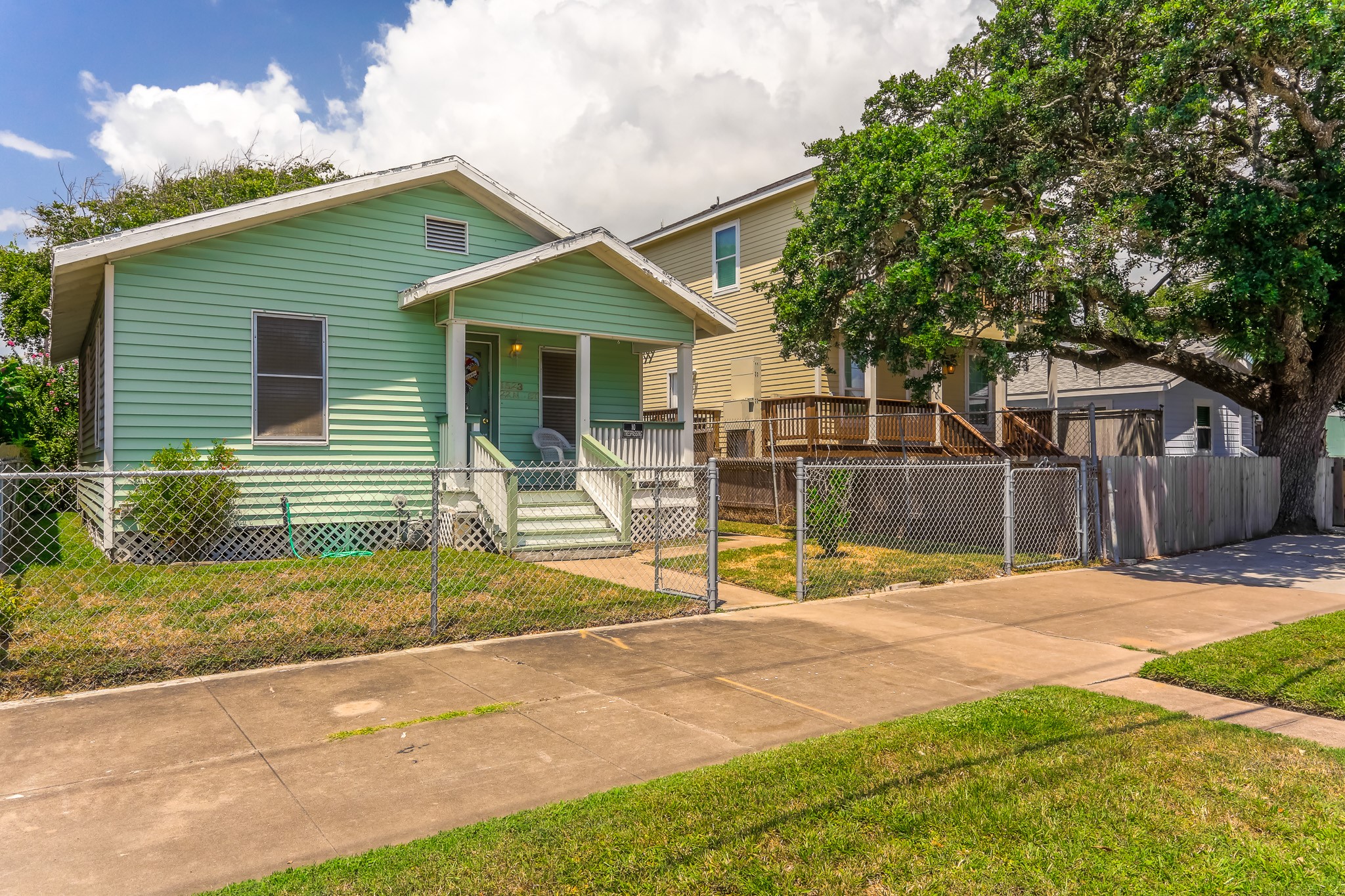 1523 22nd Street Property Photo 4