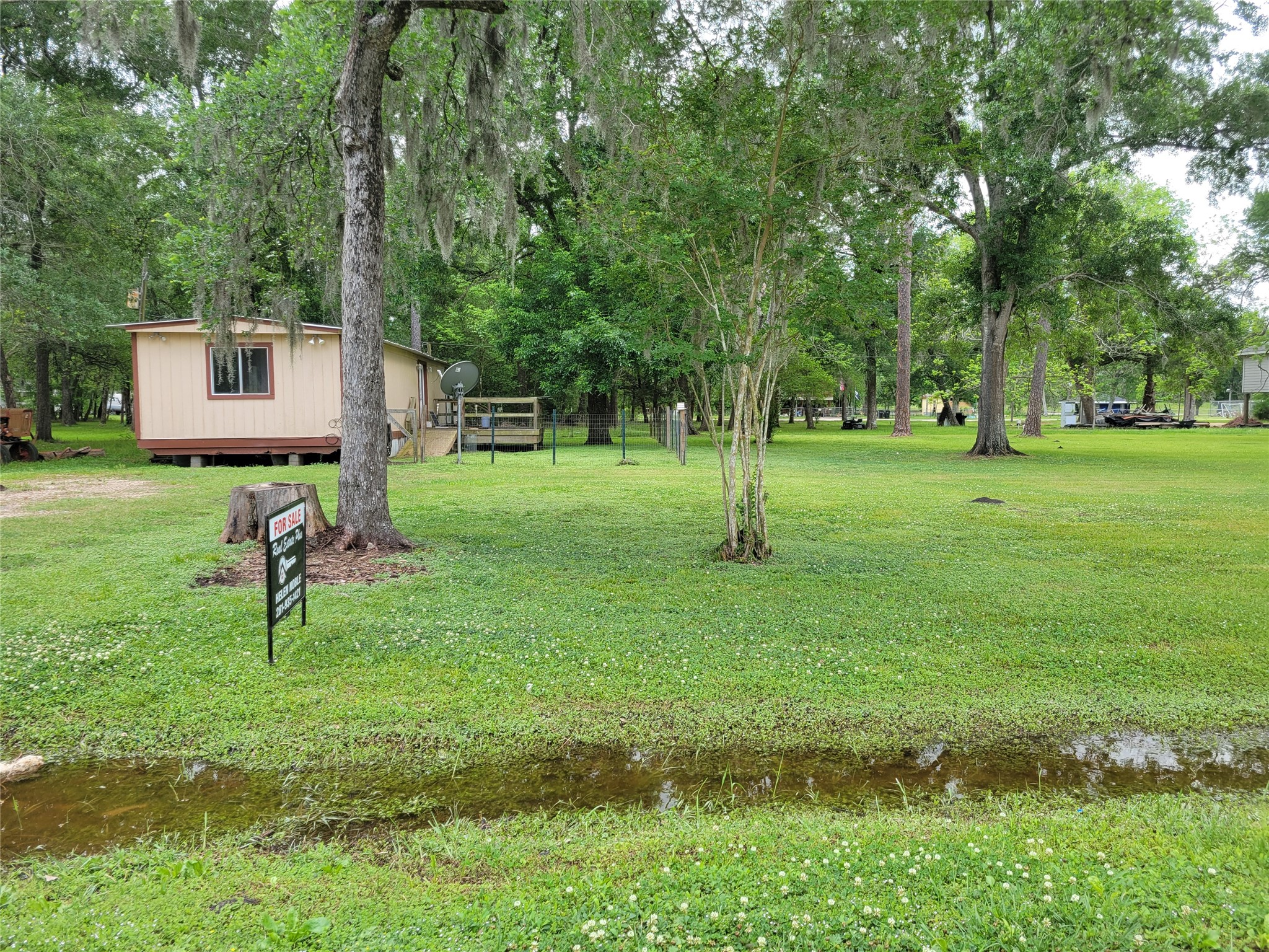 20402 Birchmont Drive Property Photo 1