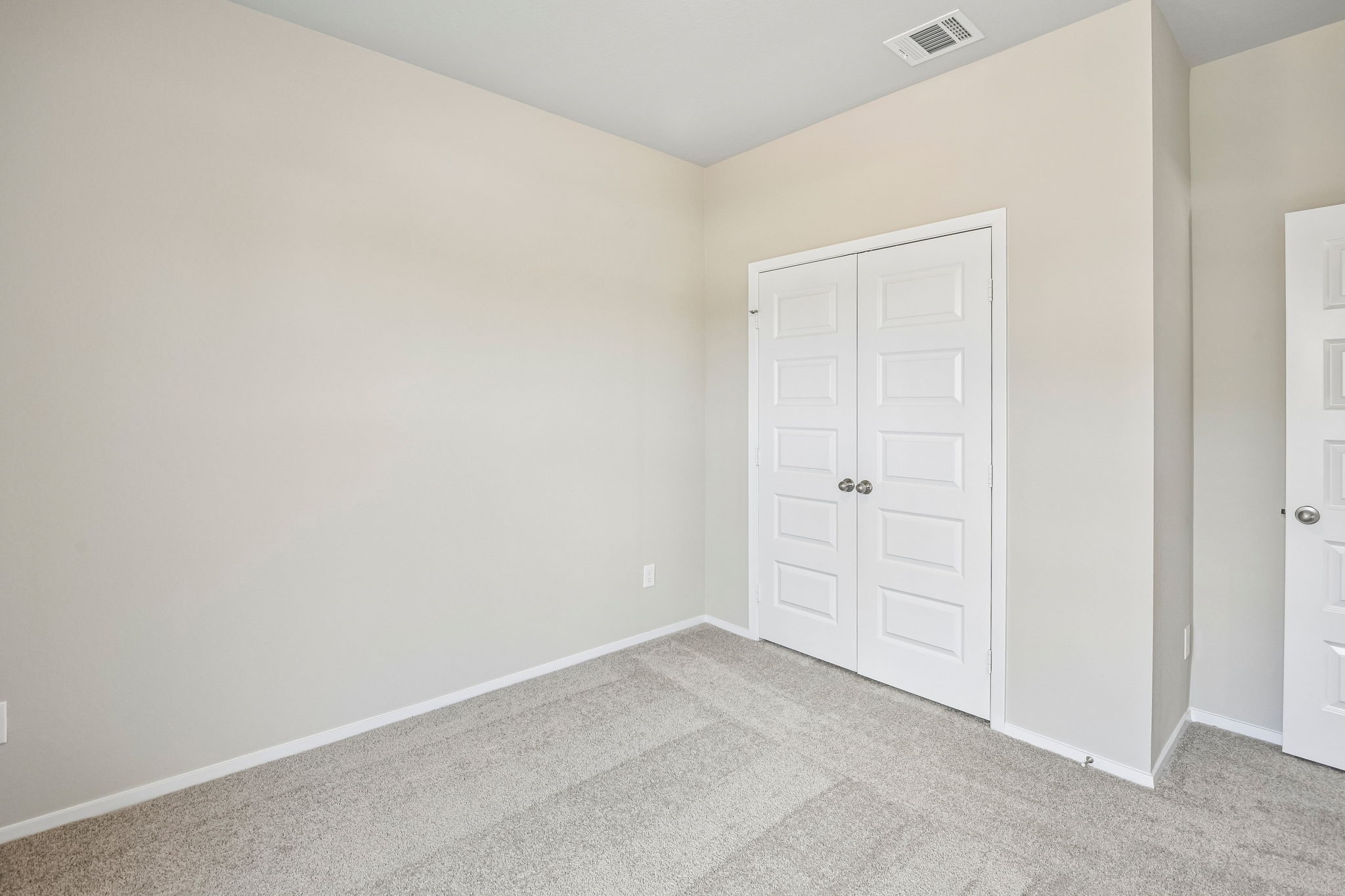 4635 Coral Bean Street Property Photo 8