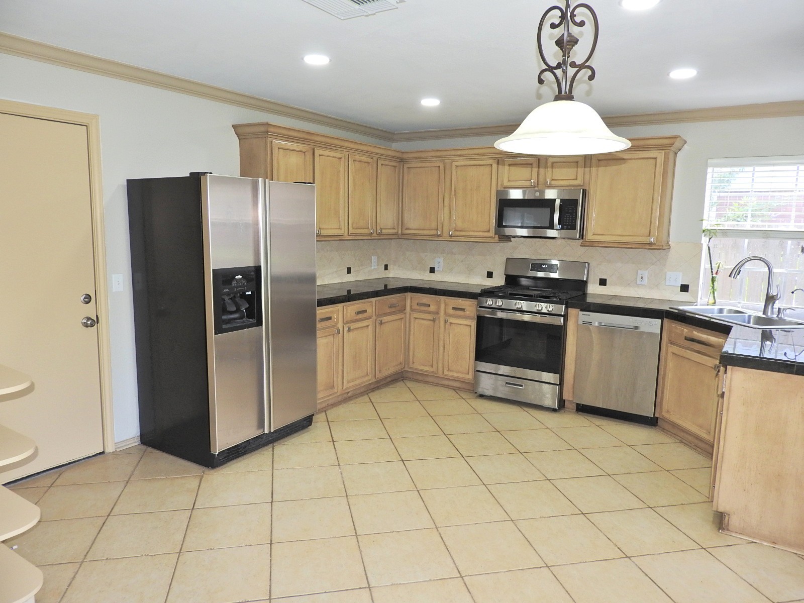 4427 Wavertree Drive Property Photo 12