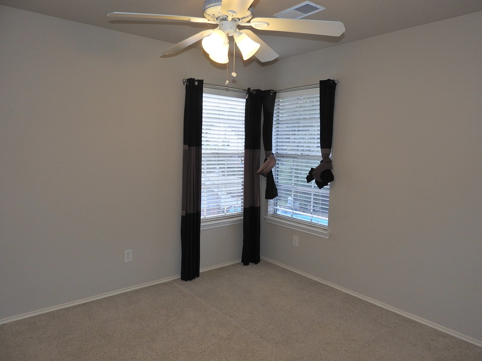 4427 Wavertree Drive Property Photo 20