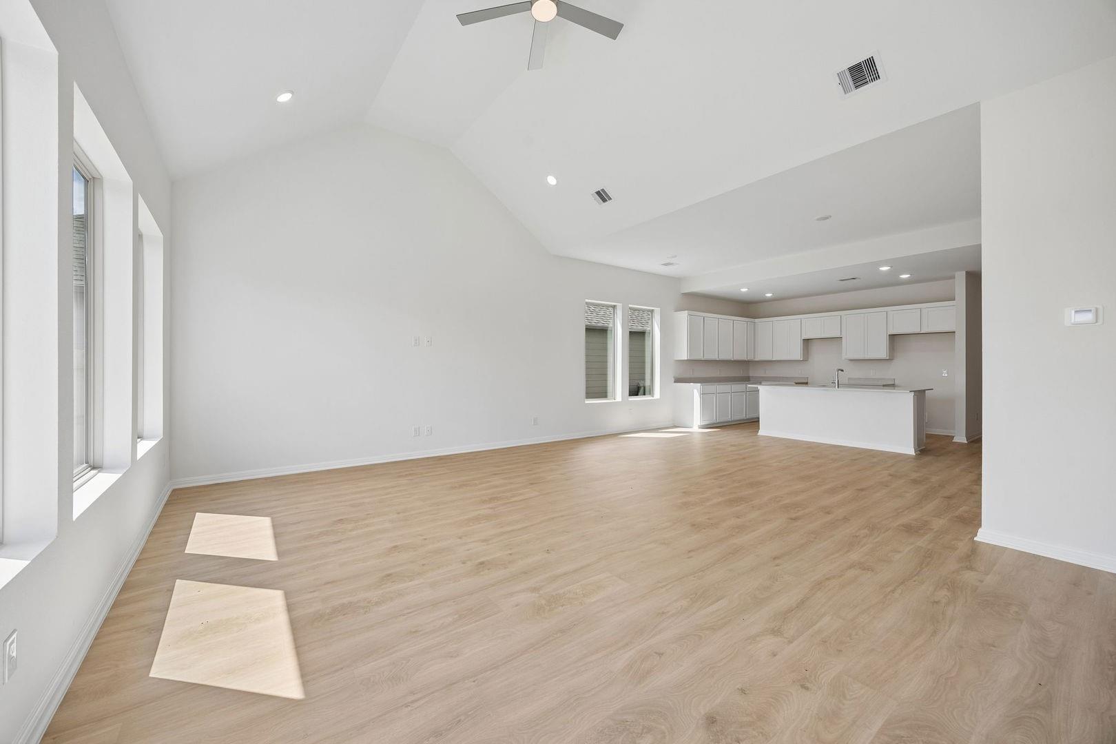 31106 Rena Coast Drive Property Photo 6