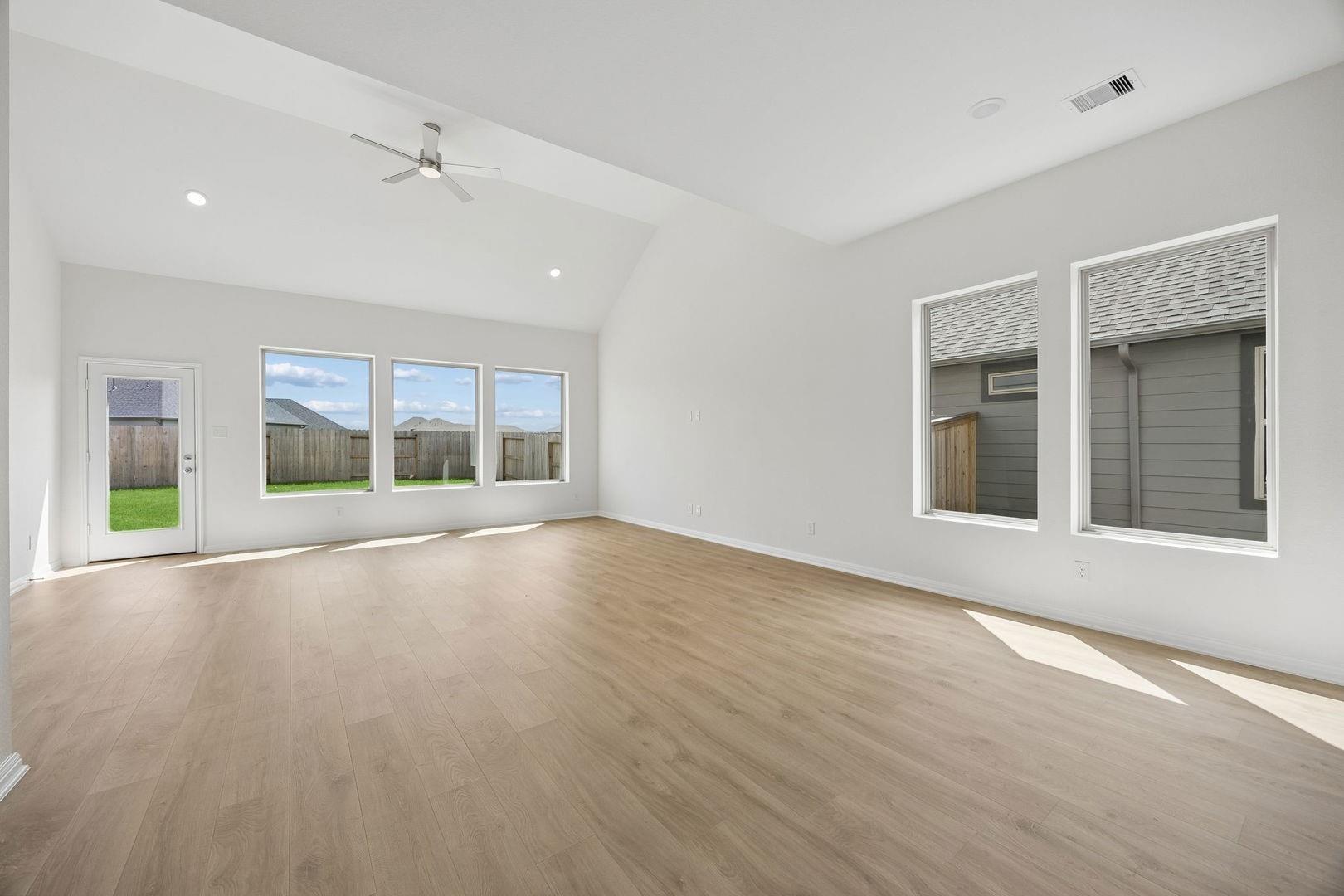 31106 Rena Coast Drive Property Photo 7