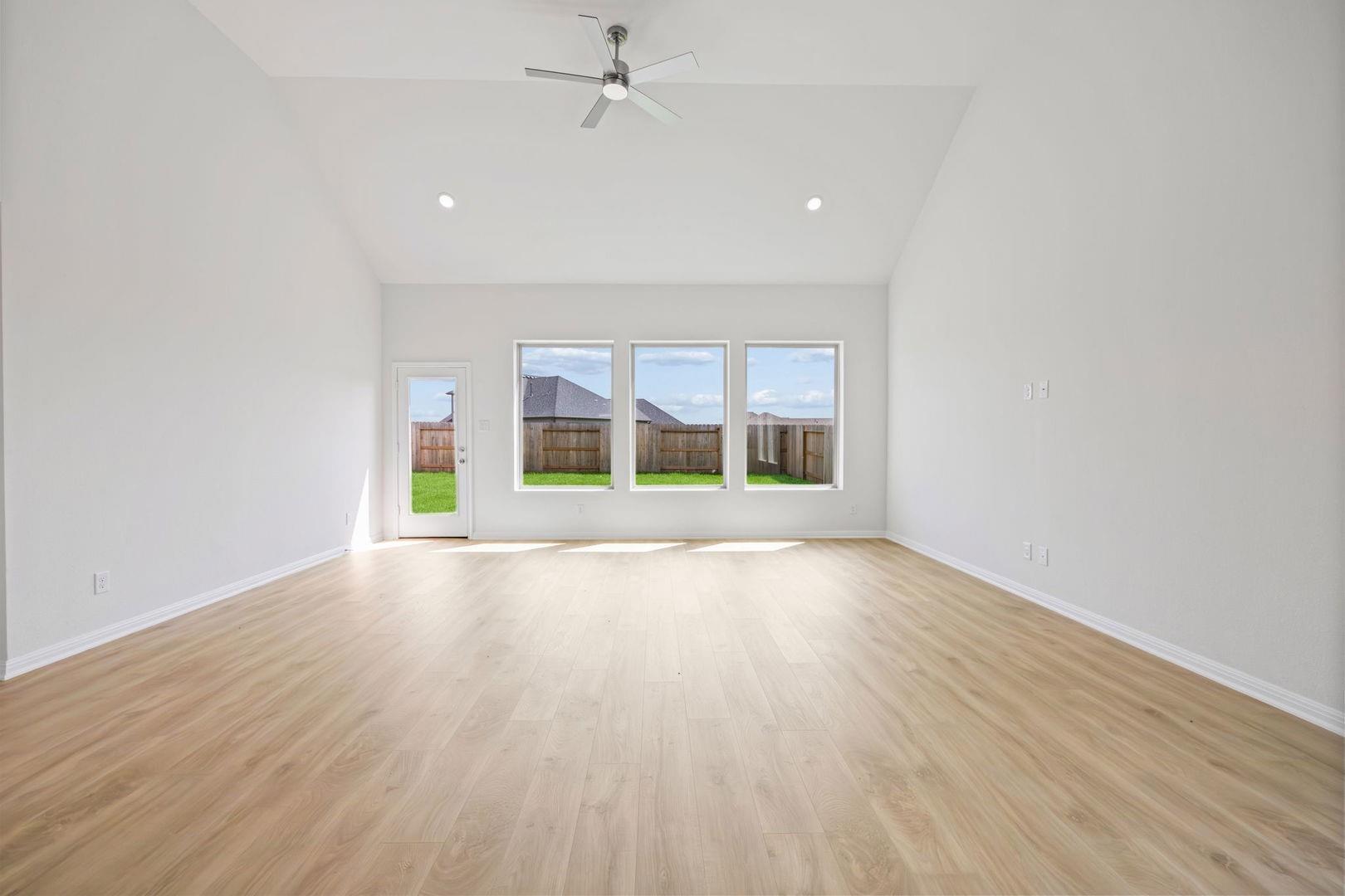 31106 Rena Coast Drive Property Photo 9