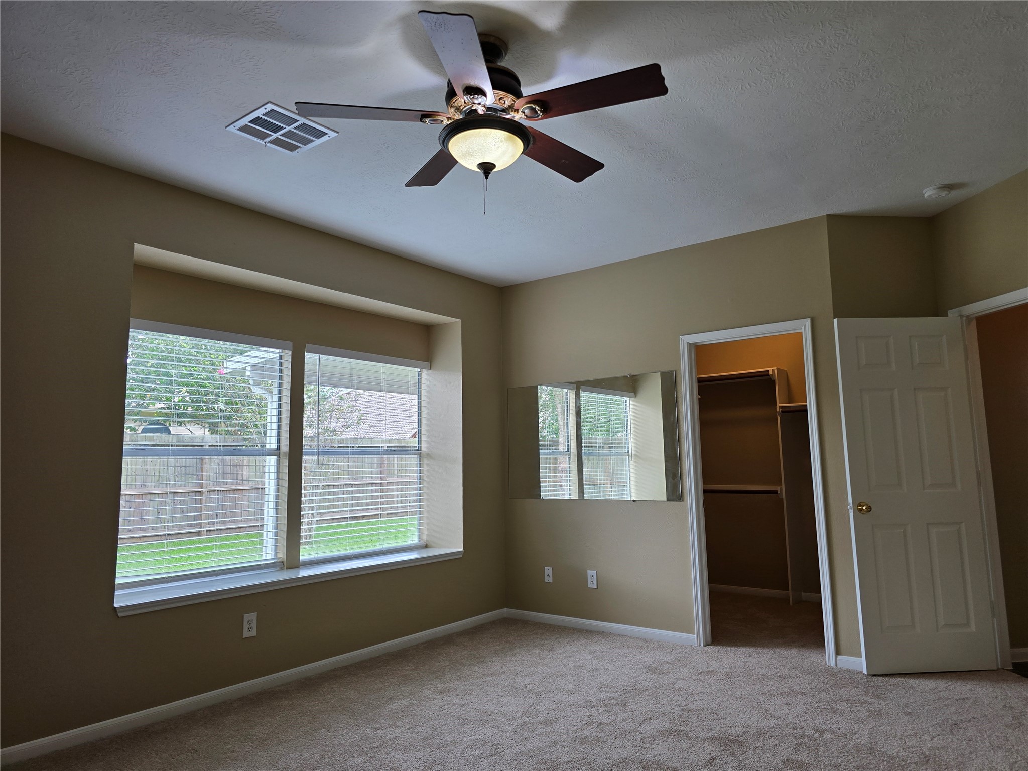 1820 Branch Hill Drive Property Photo 19