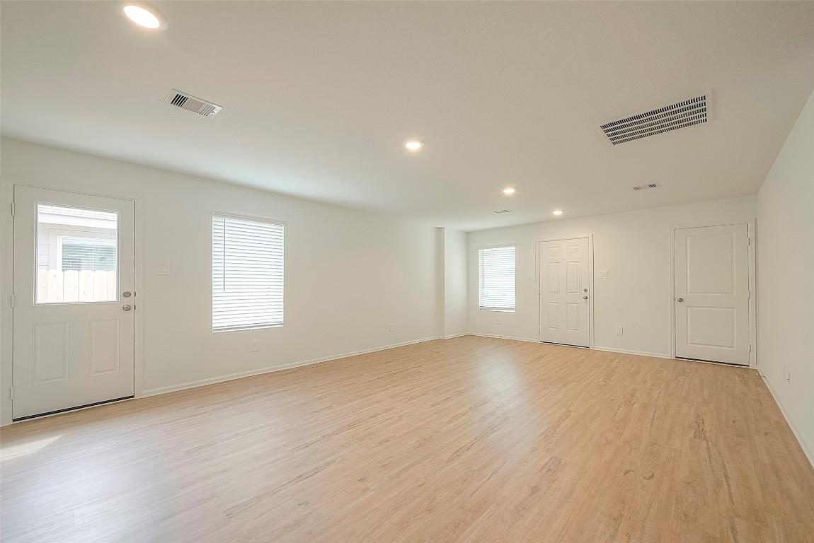 1491 Las Cuevas Drive Property Photo 7