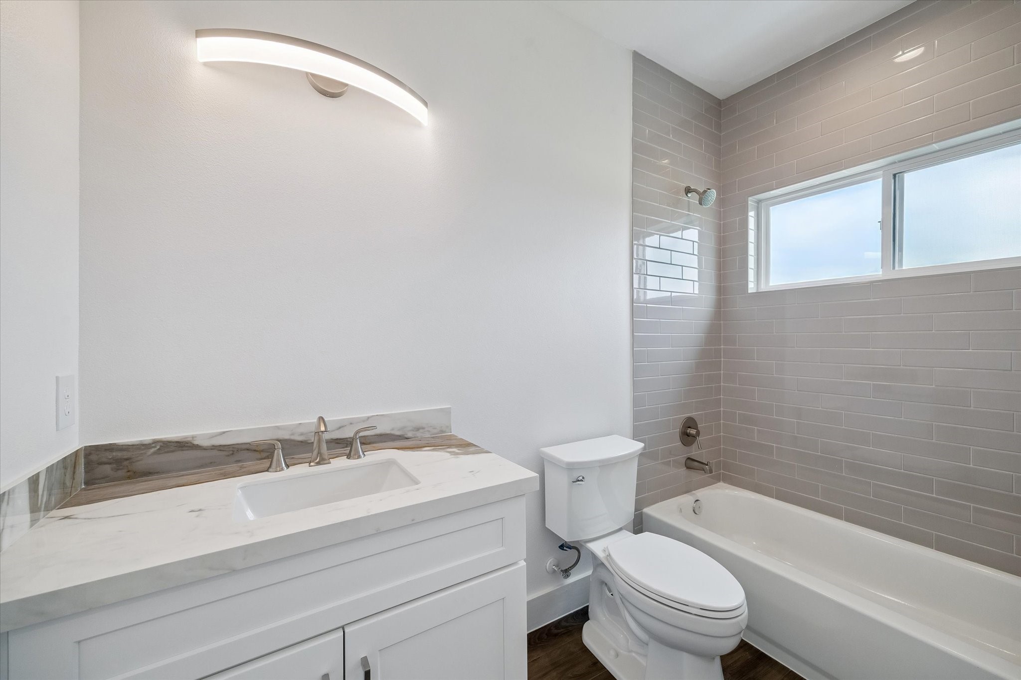 5308 Salina Street Property Photo 15