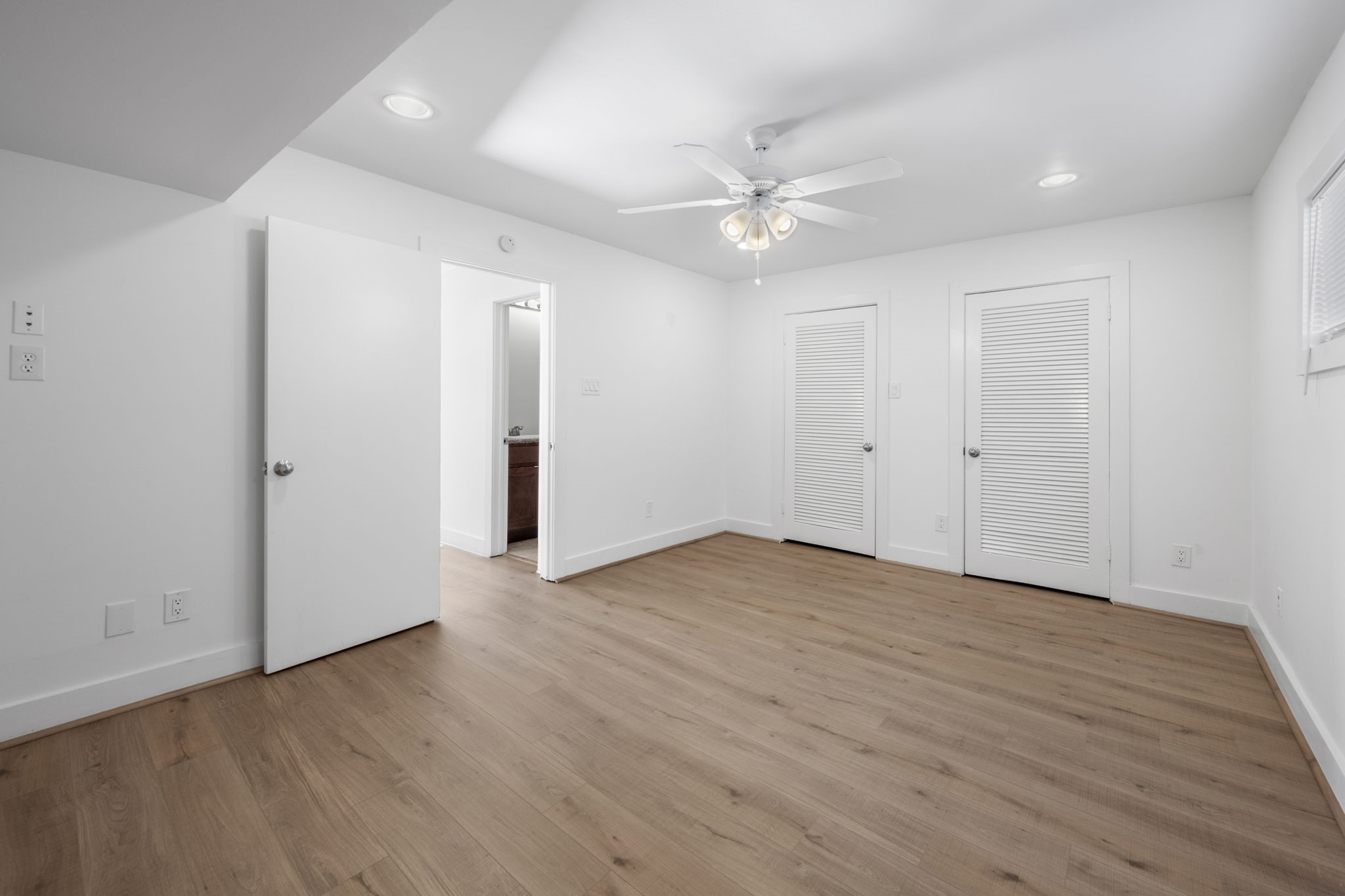 234 Westheimer Road 7 Property Photo 12