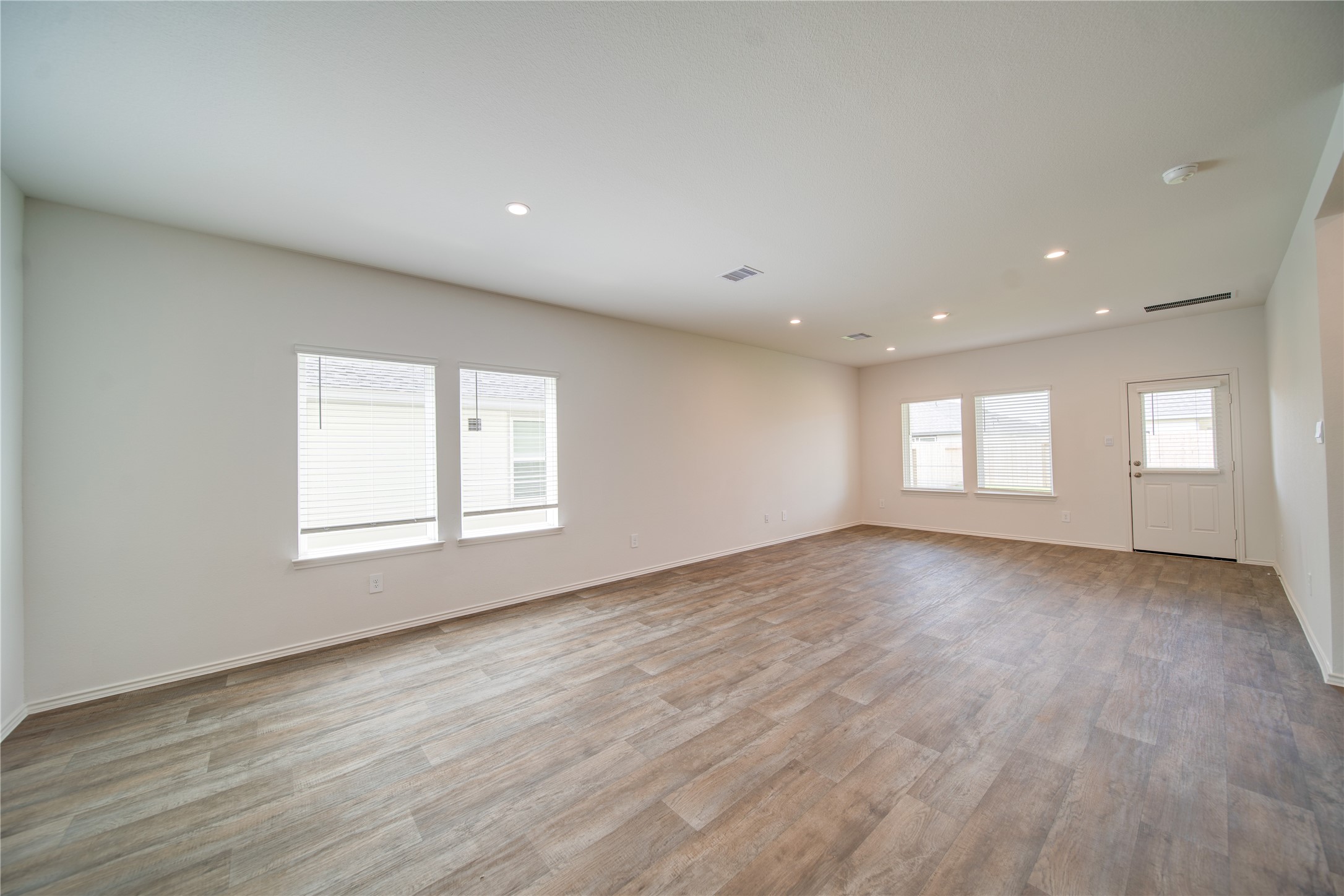 30838 Brightwell Bend Property Photo 6