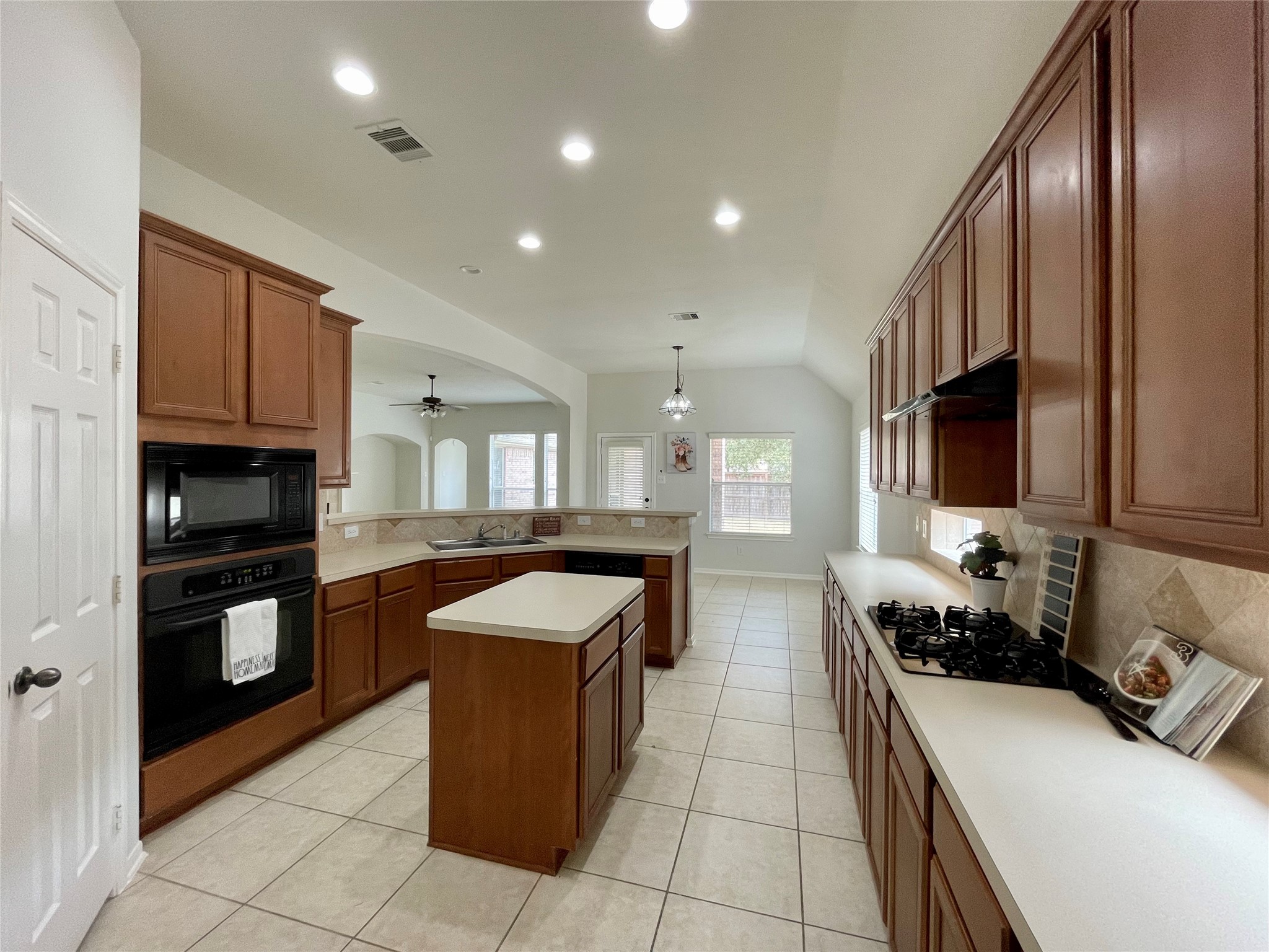 17606 Mossy Brook Court Property Photo 11