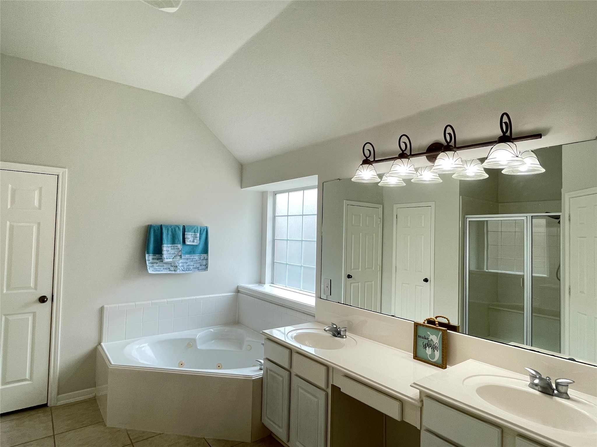 17606 Mossy Brook Court Property Photo 16