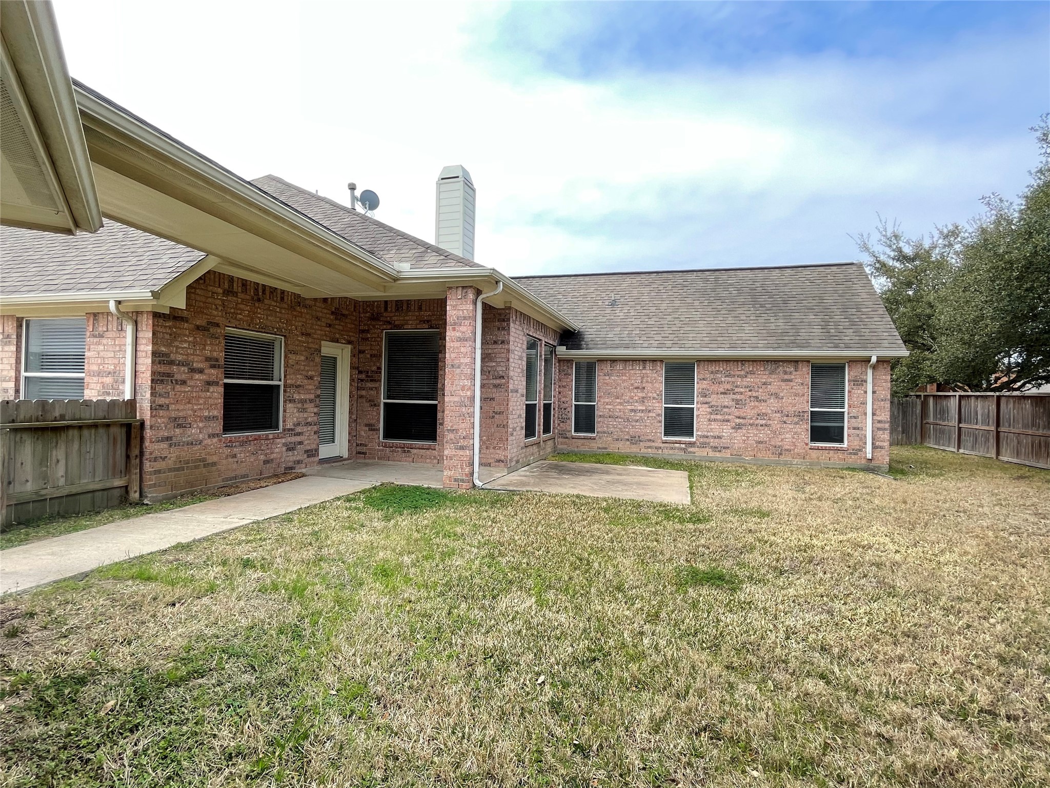 17606 Mossy Brook Court Property Photo 24