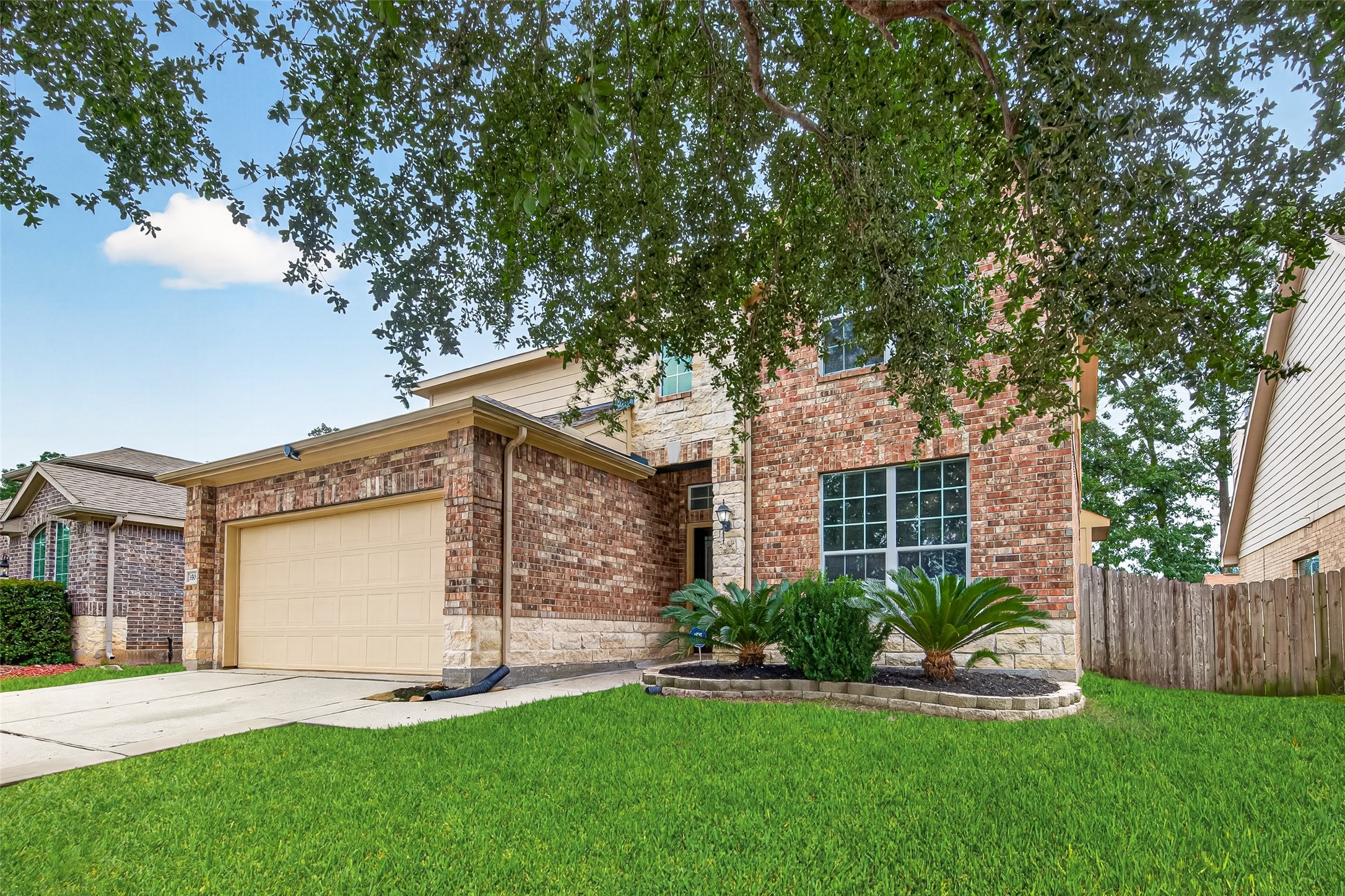 3508 Oakville Drive Property Photo 4