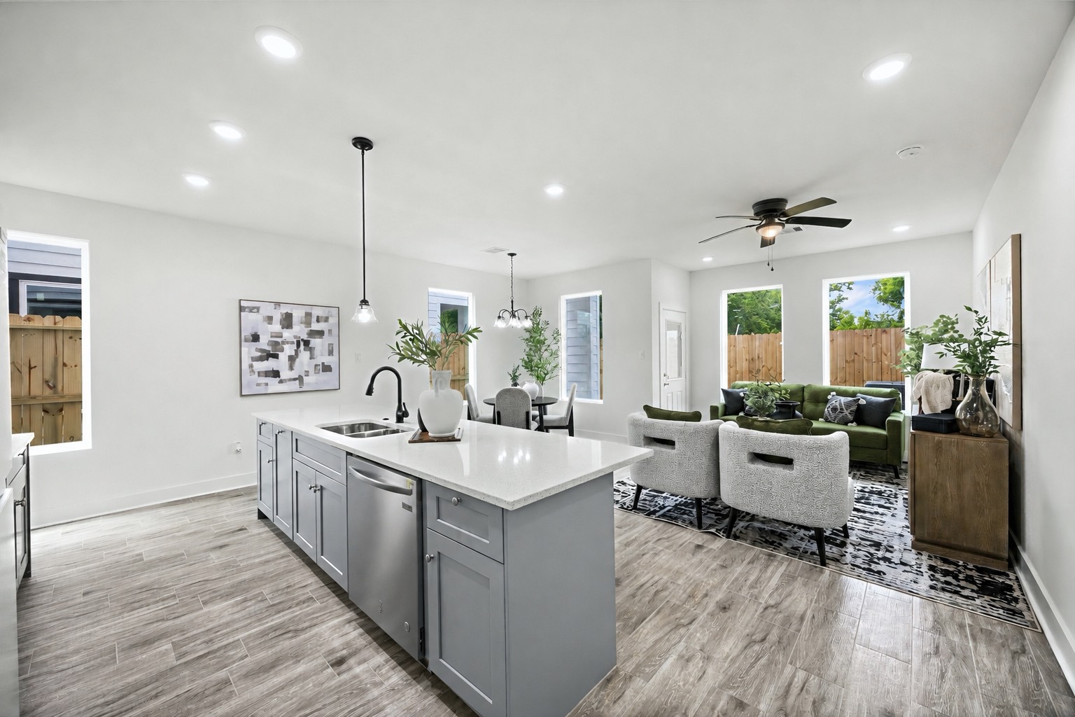 8445 Furray A/b Road Property Photo 9