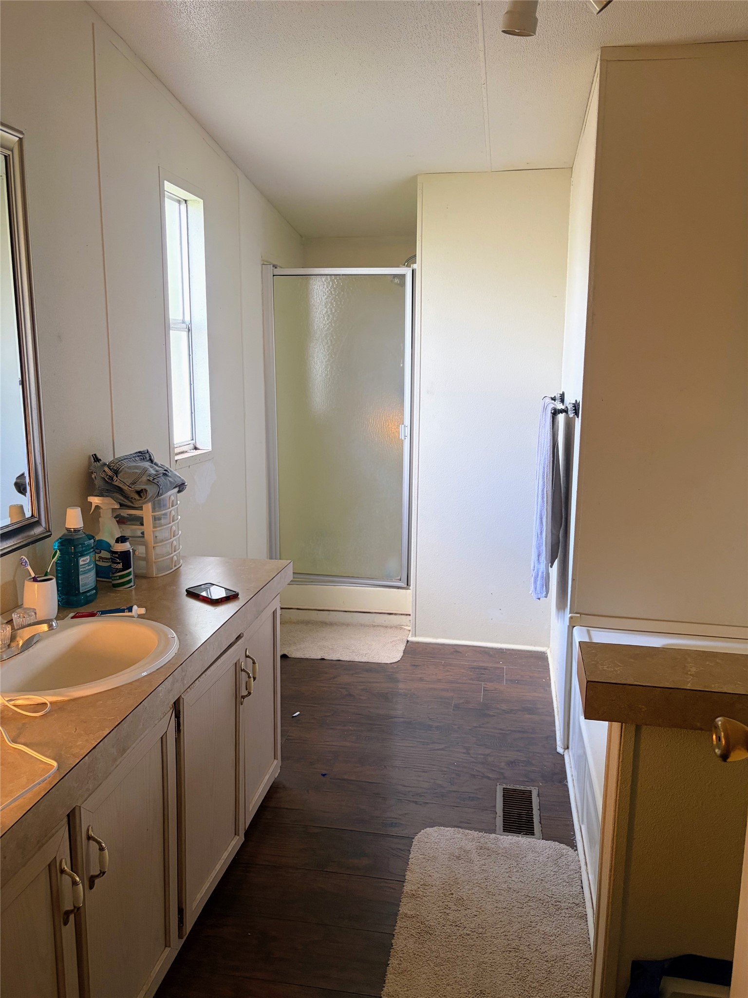 24810 Zube Road Property Photo 9