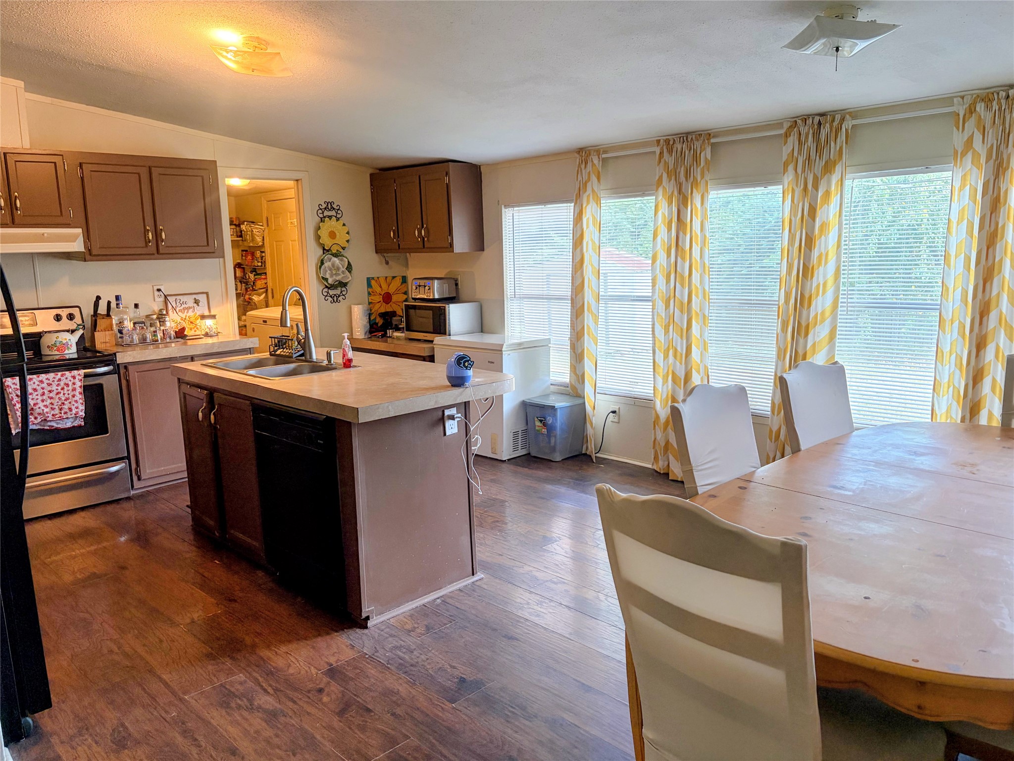 24810 Zube Road Property Photo 19