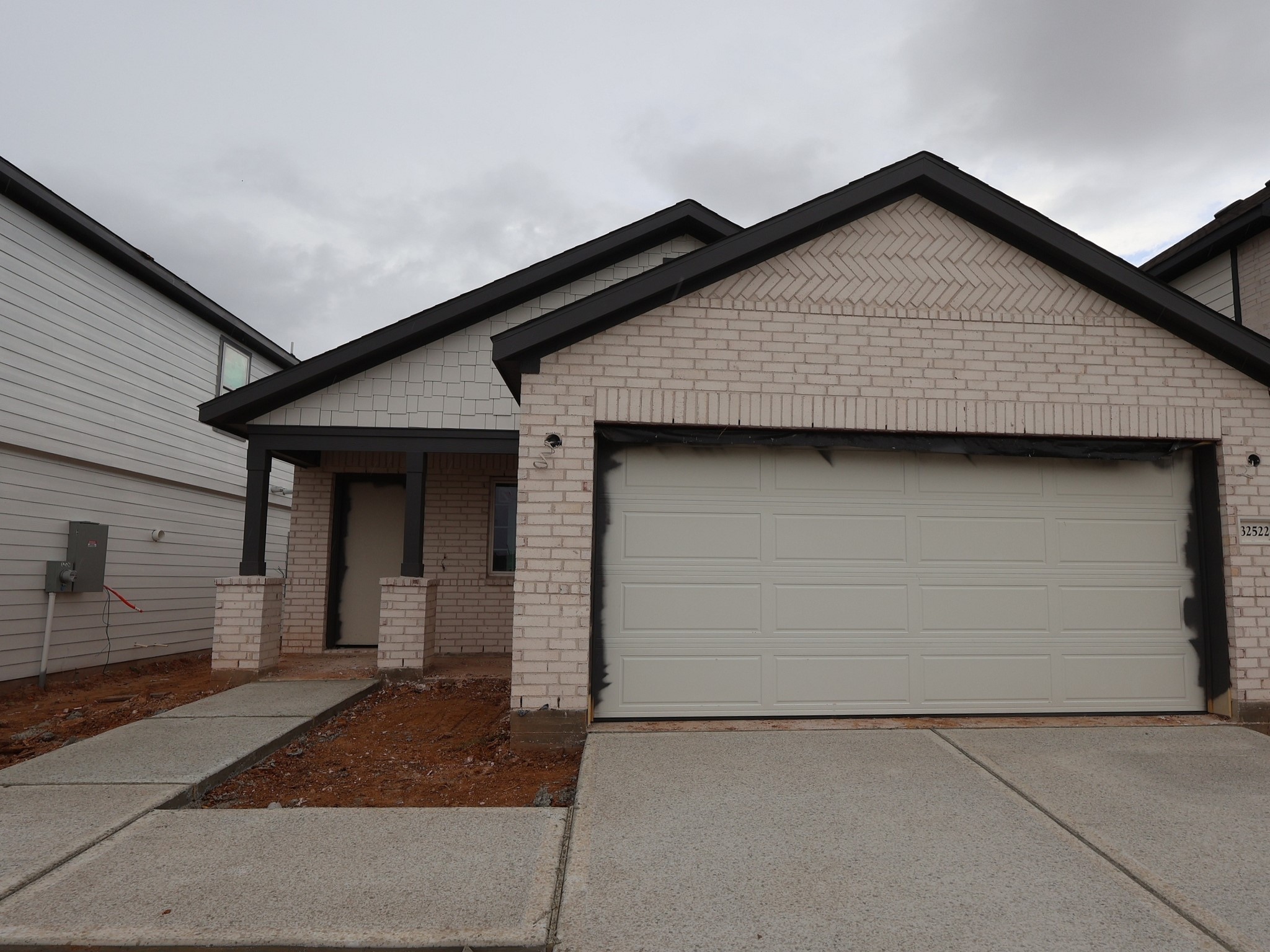 32522 Lantana Fields Road Property Photo 1