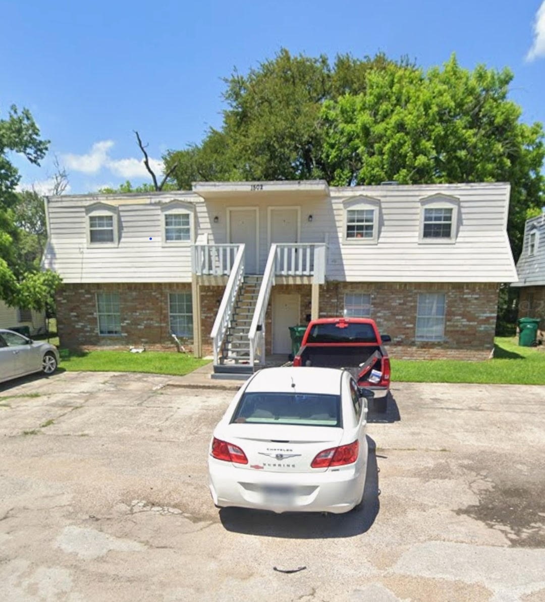 1502 Oleander Drive A Property Photo 1