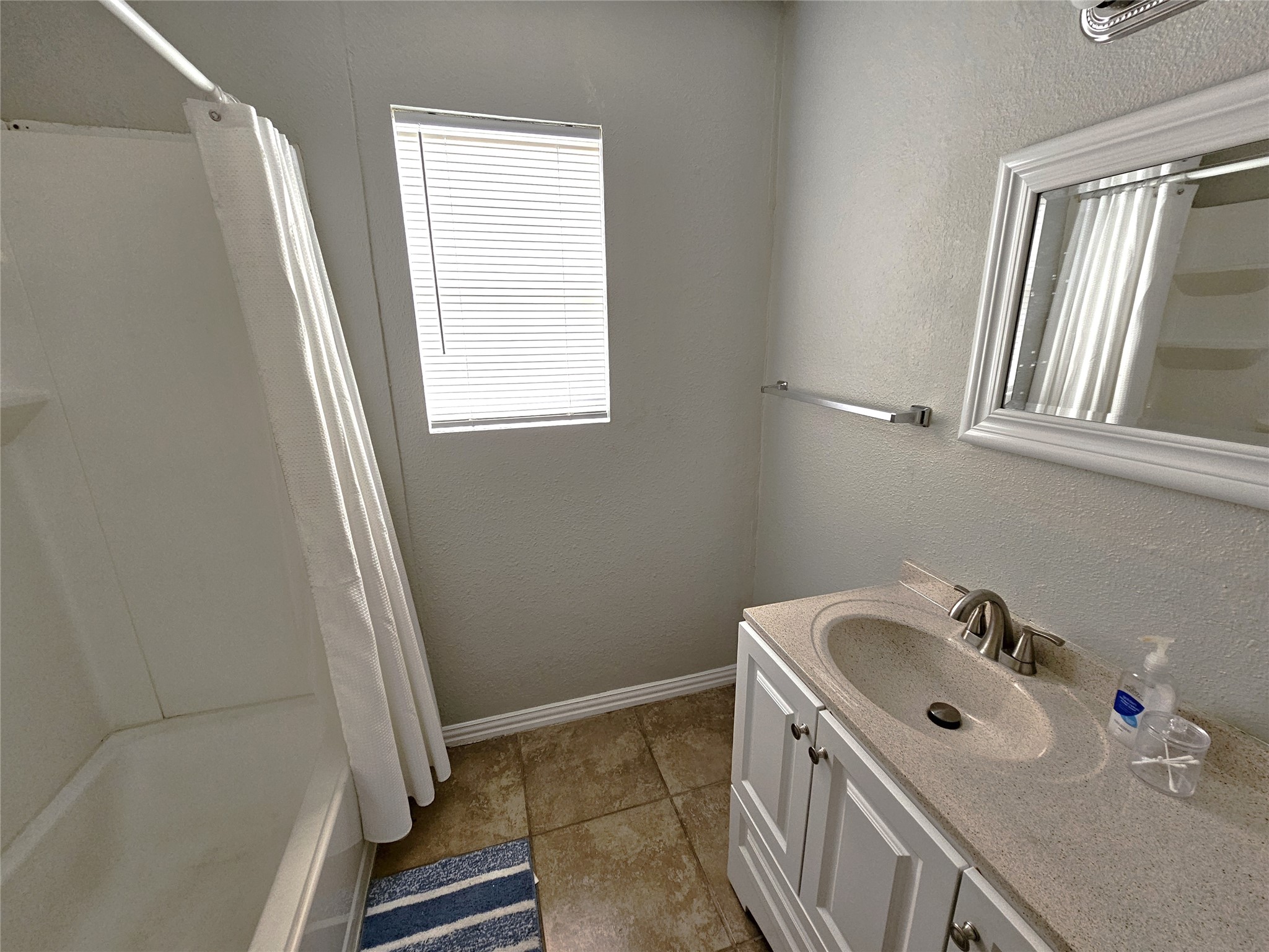 1502 Oleander Drive A Property Photo 9