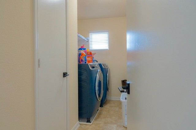 2143 Pacific Loon Lane Property Photo 9