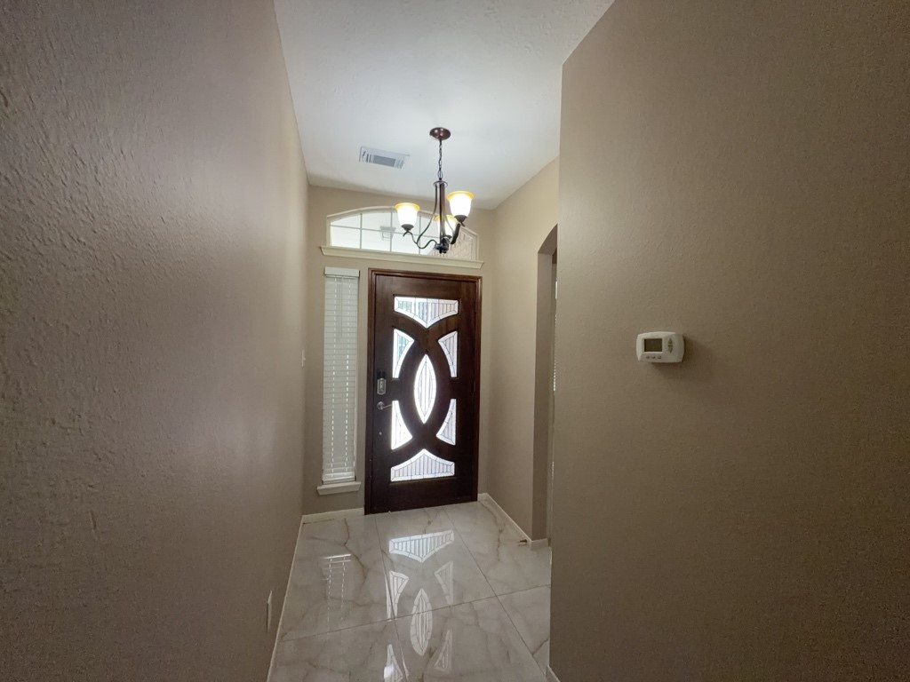2530 Chatford Hollow Lane Property Photo 3