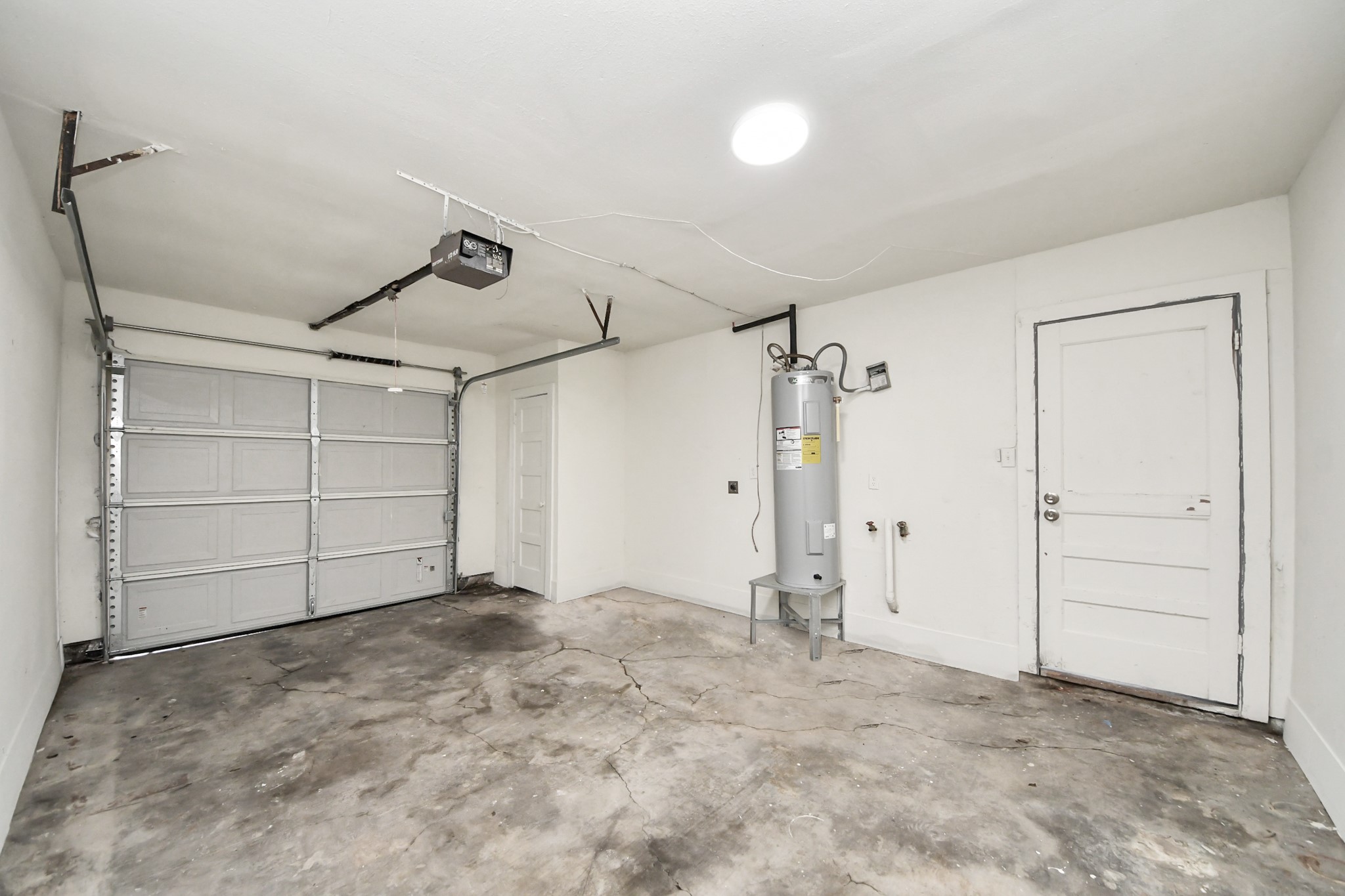 2626 Knotty Oaks Trail Property Photo 11