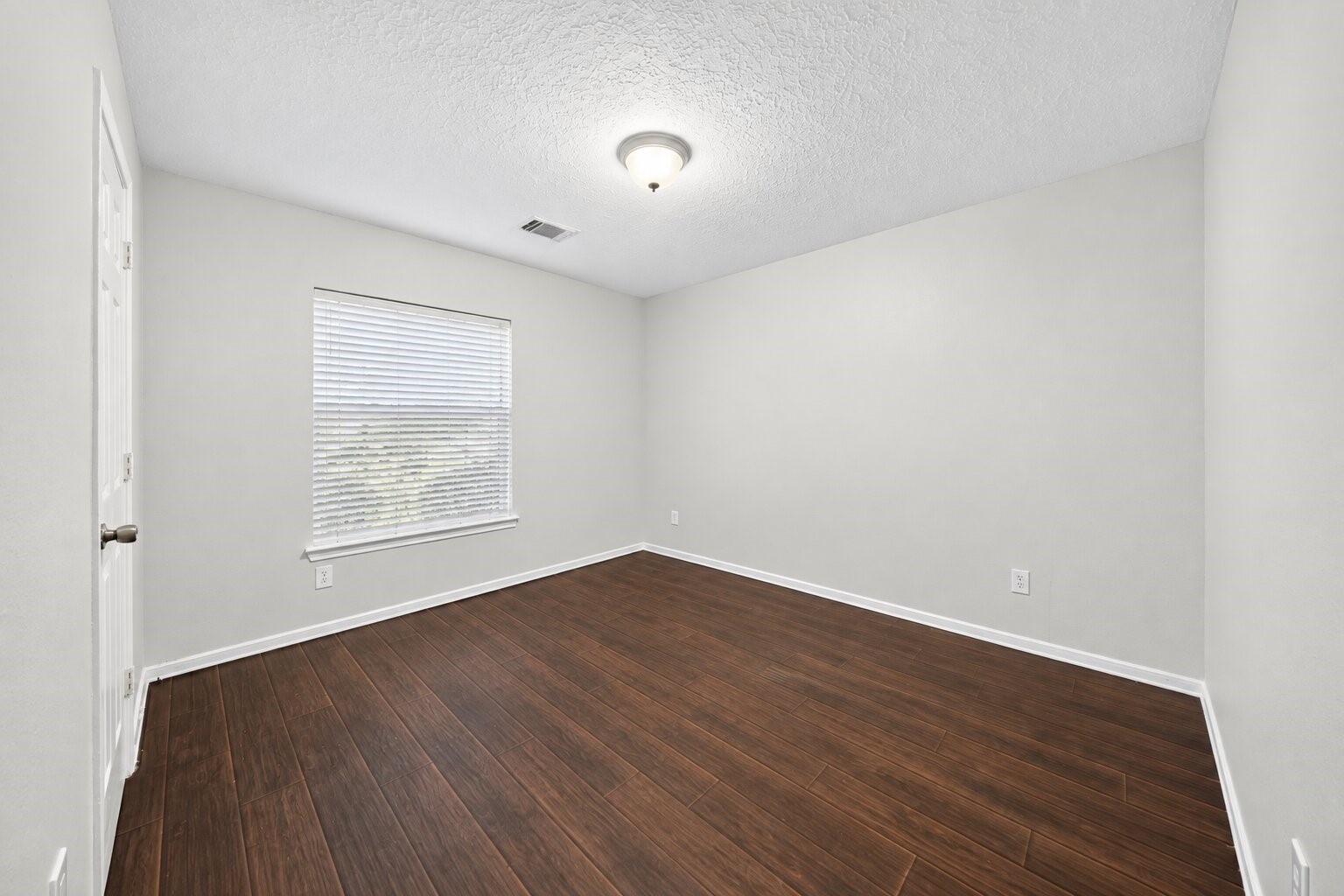 6315 Ballina Meadows Court Property Photo 4