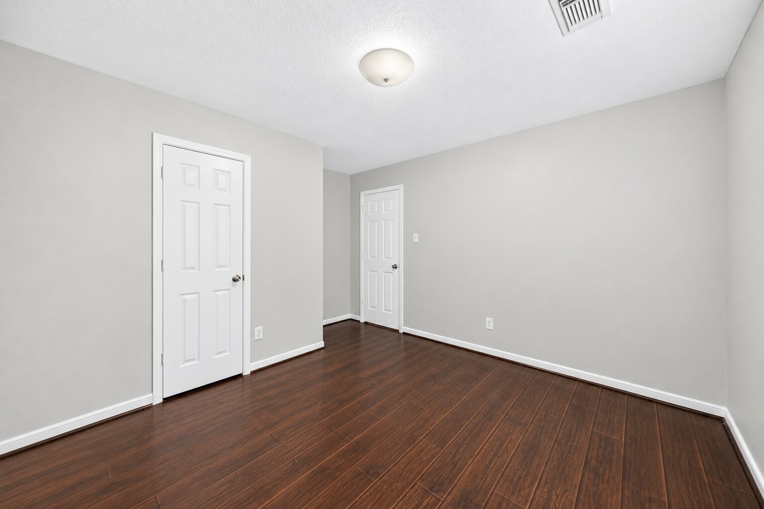 6315 Ballina Meadows Court Property Photo 8
