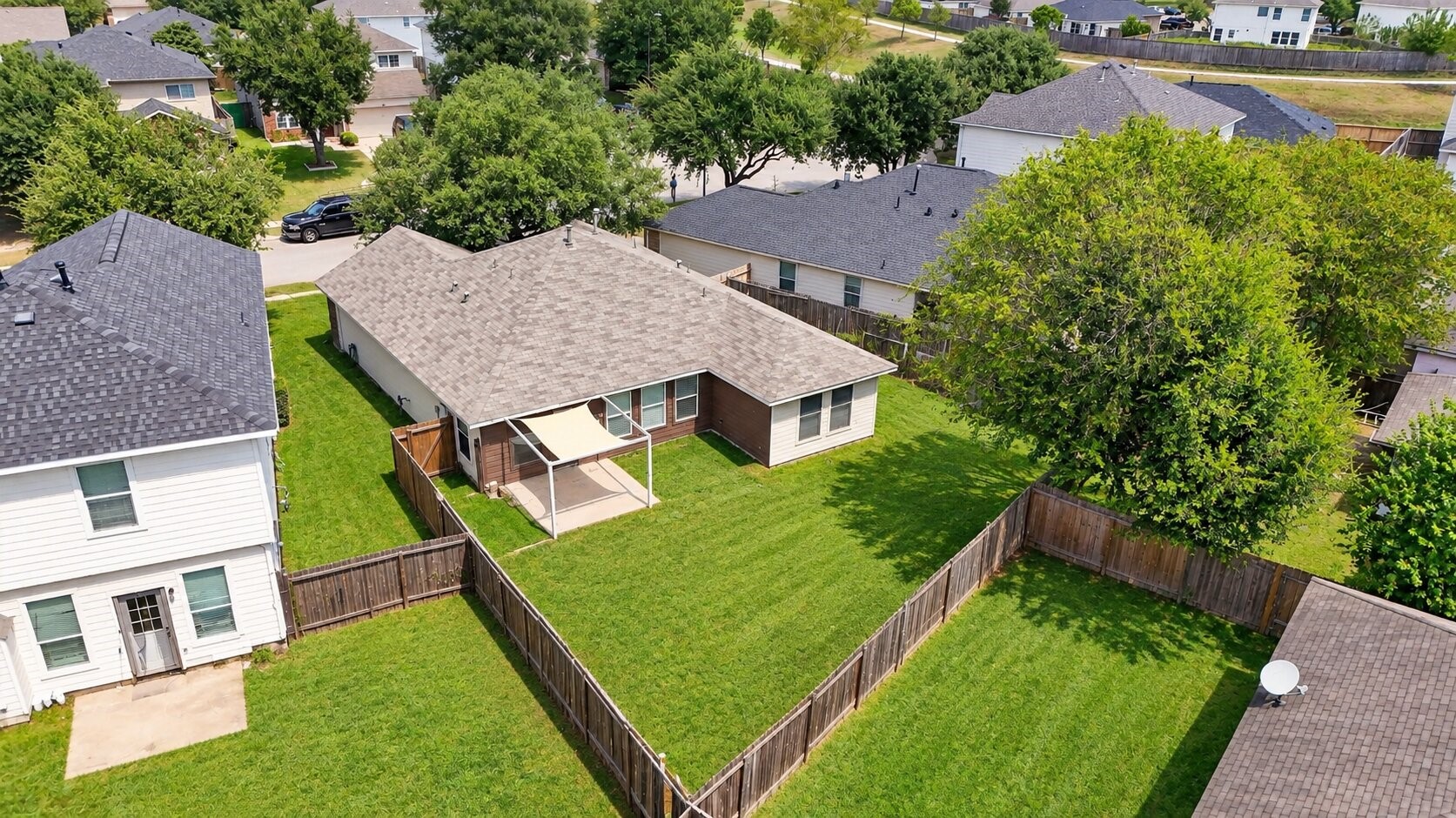 6315 Ballina Meadows Court Property Photo 22