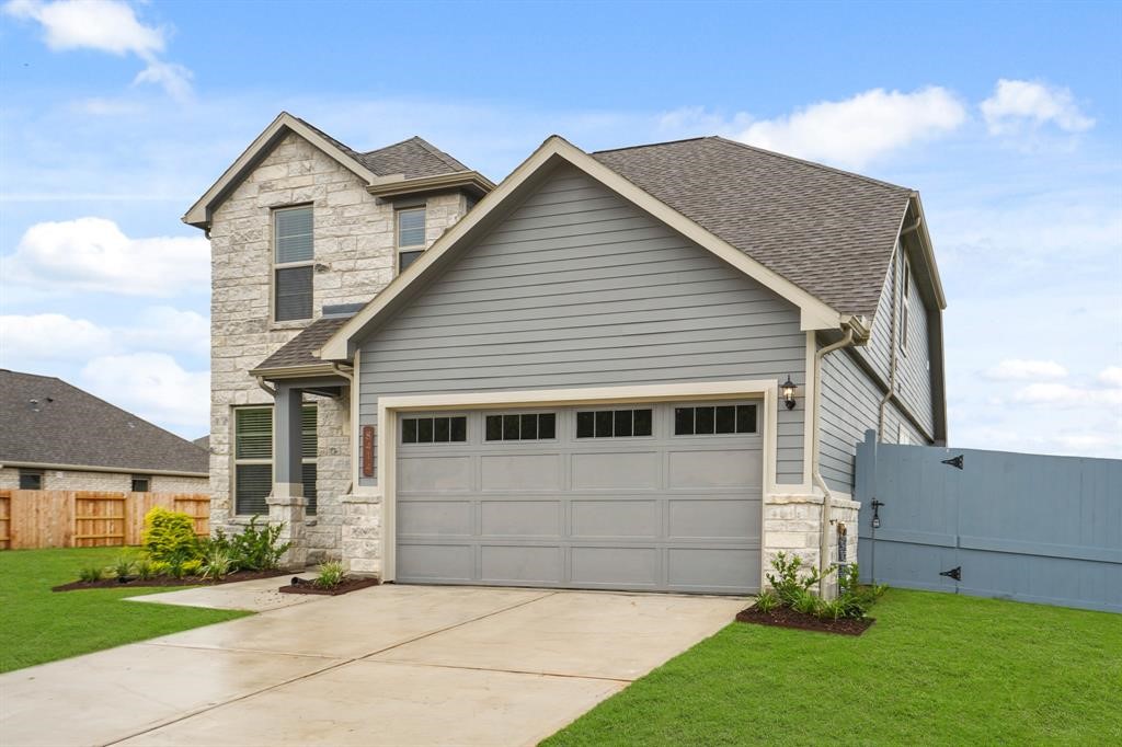 8414 Red Shiner Way Property Photo 4