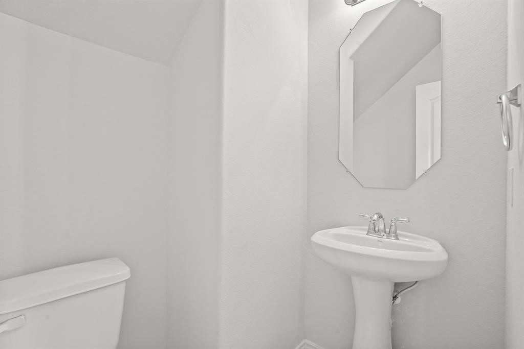 8414 Red Shiner Way Property Photo 12