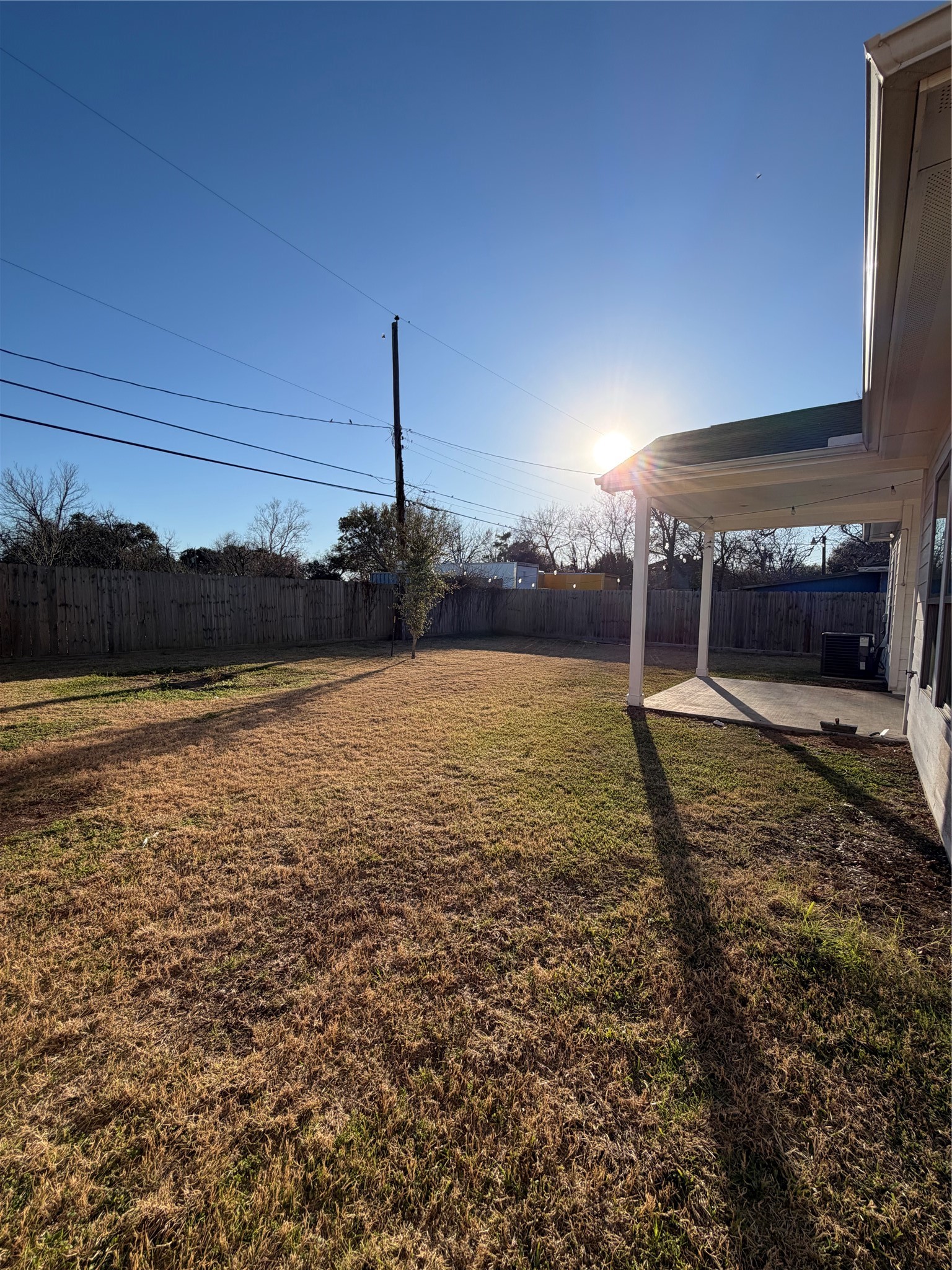 10127 Grover Ln Property Photo 13
