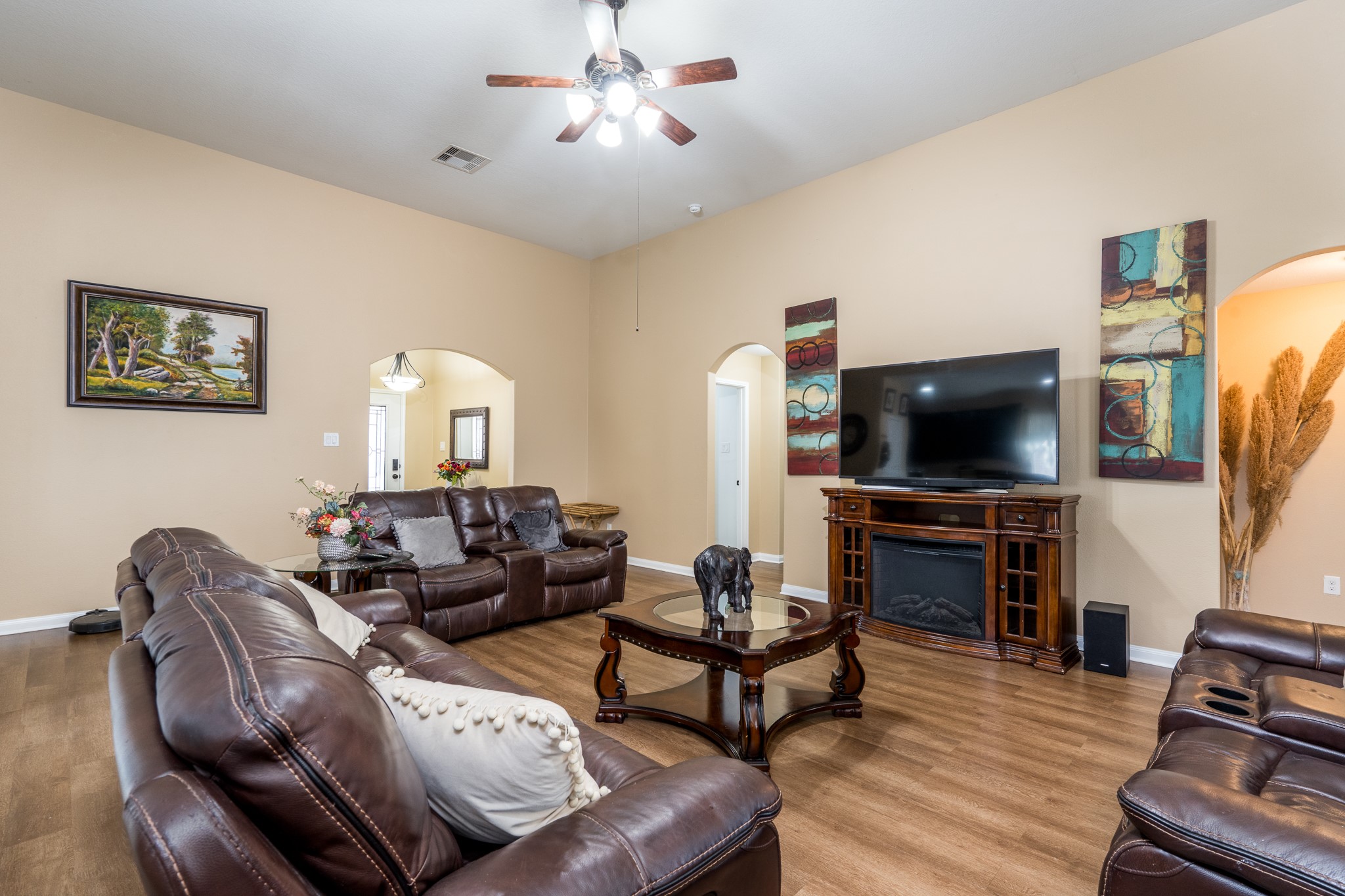 18879 Atascosa Trail Property Photo 4