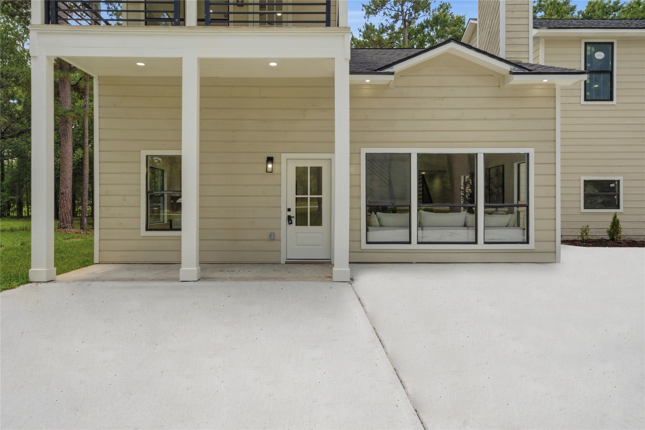40203 Cimarron Way Property Photo 3