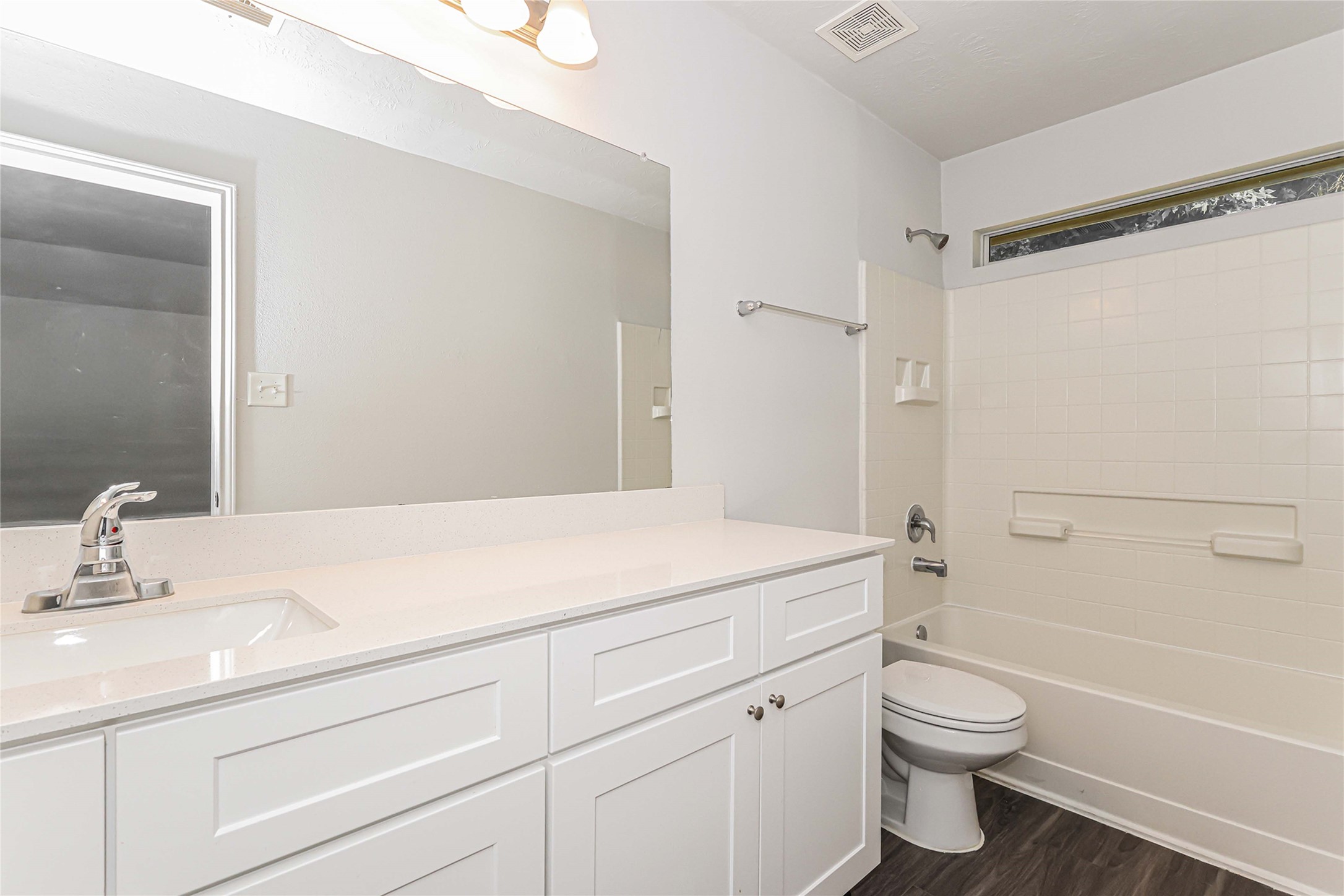 3127 Right Way Property Photo 12