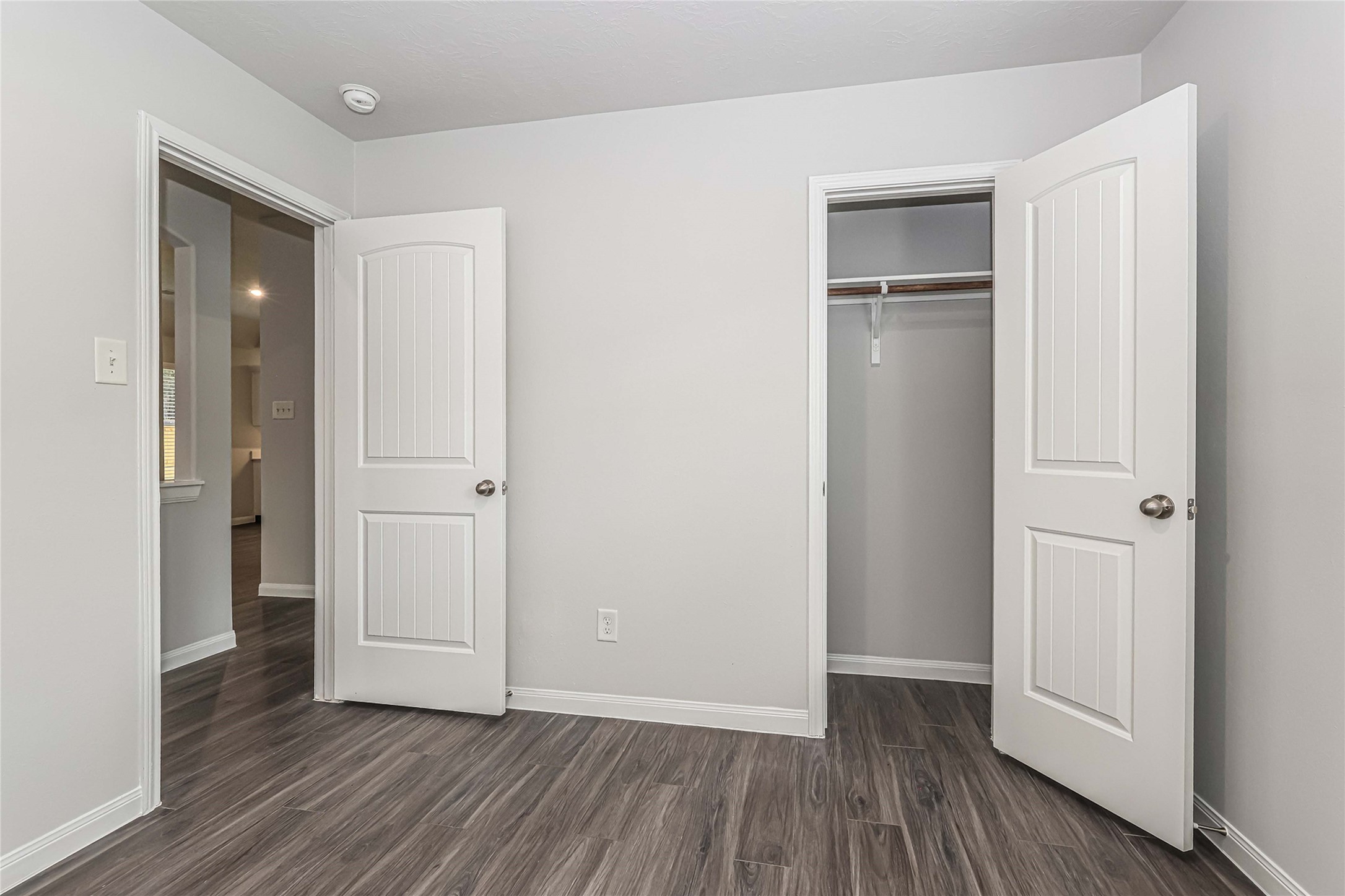 3127 Right Way Property Photo 14