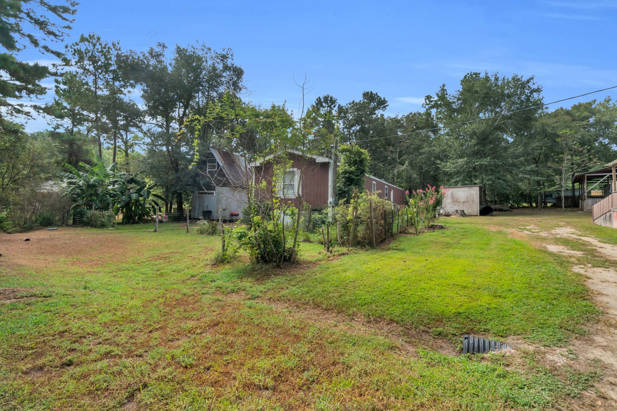 8318 Silver Maple Property Photo 5