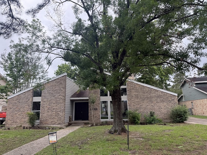 14911 Walters Road Property Photo 1