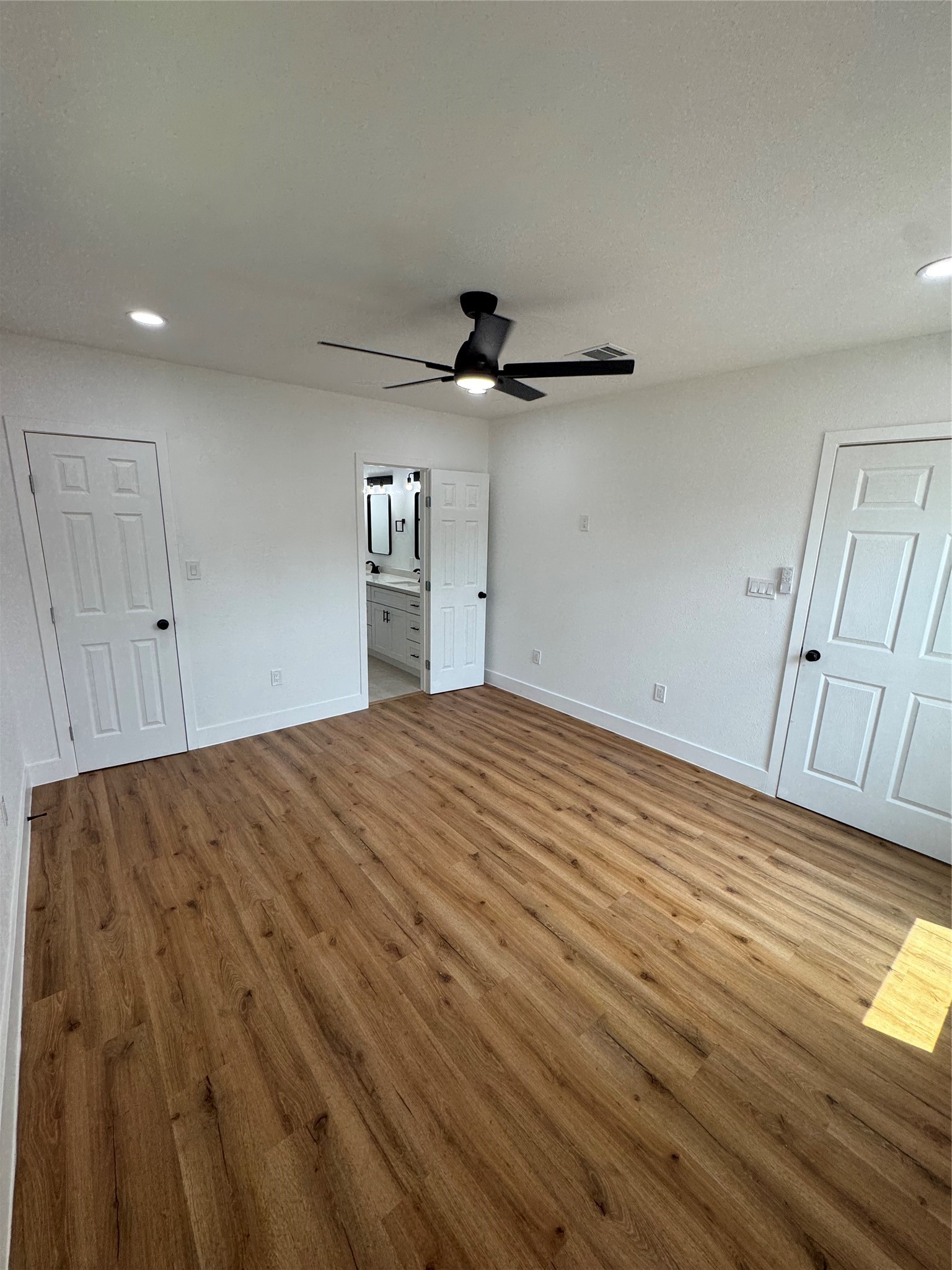 4414 Orange Street Property Photo 8