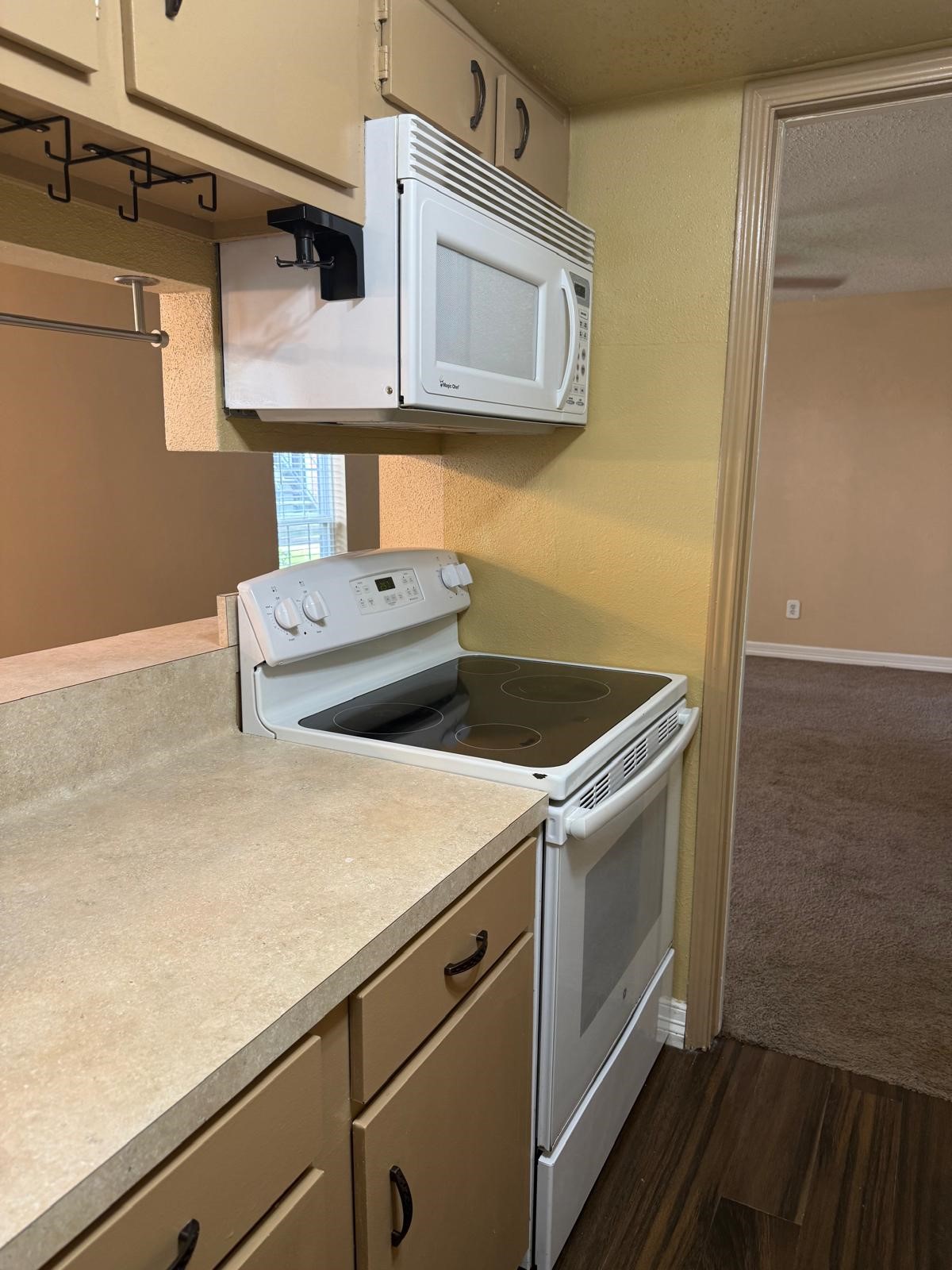 6402 Del Monte Drive 54 Property Photo 10