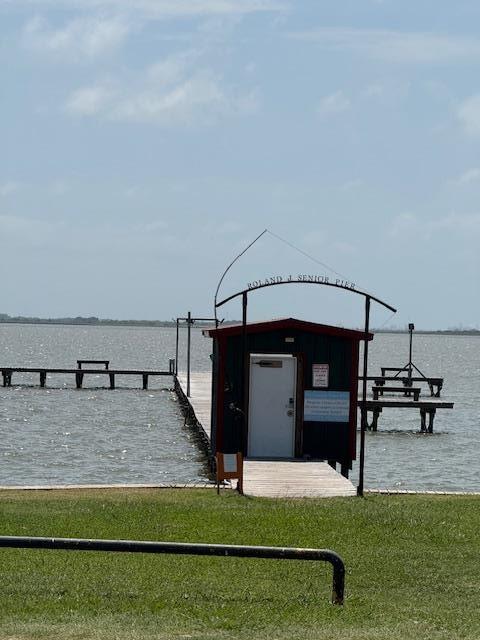 92 Angelfish Drive, Palacios Tx 77465 Property Photo 7