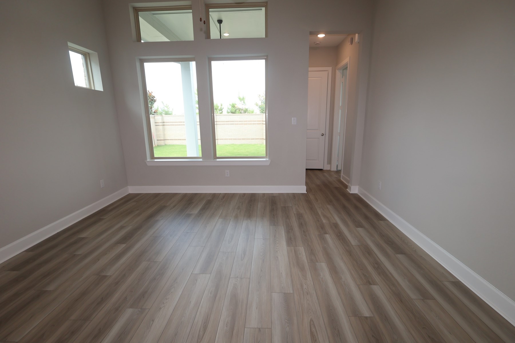 11222 Cassia Tree Lane Property Photo 8
