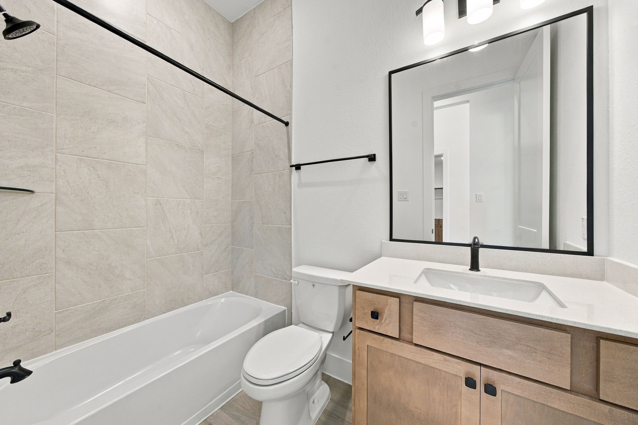 12222 Denham Drive Property Photo 14