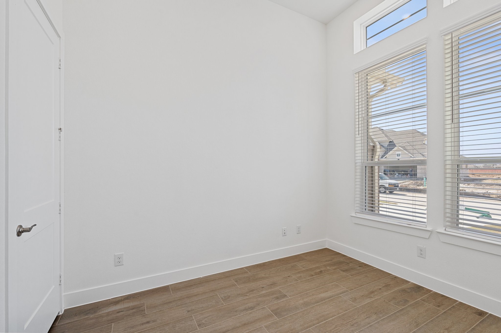 12222 Denham Drive Property Photo 23