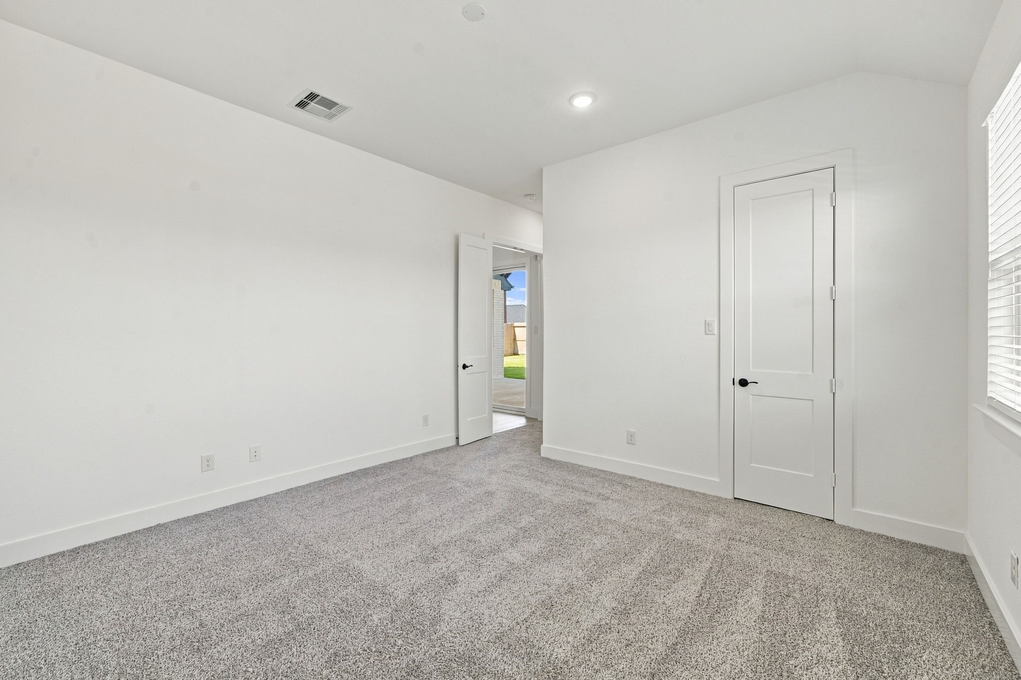 12222 Denham Drive Property Photo 34